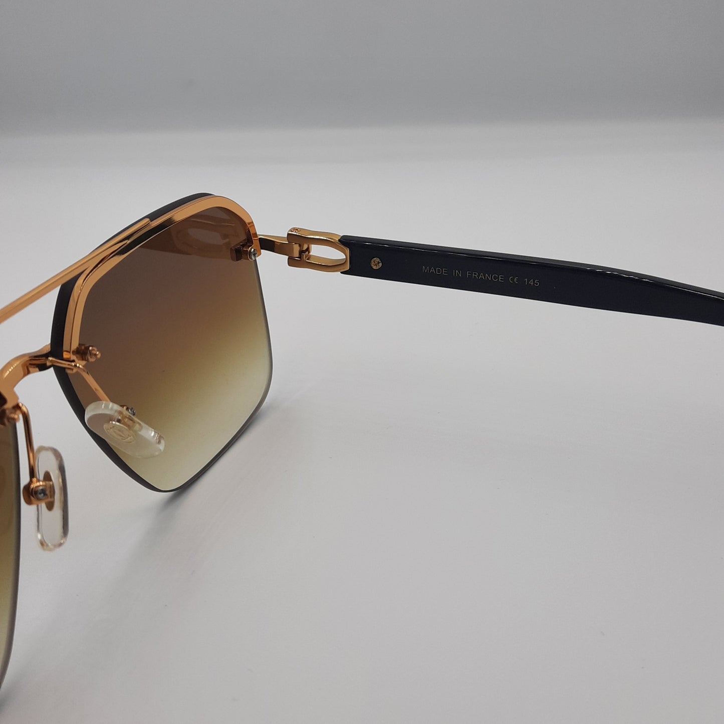 Solaires: CARTIER CT0276S noir marron dégradé