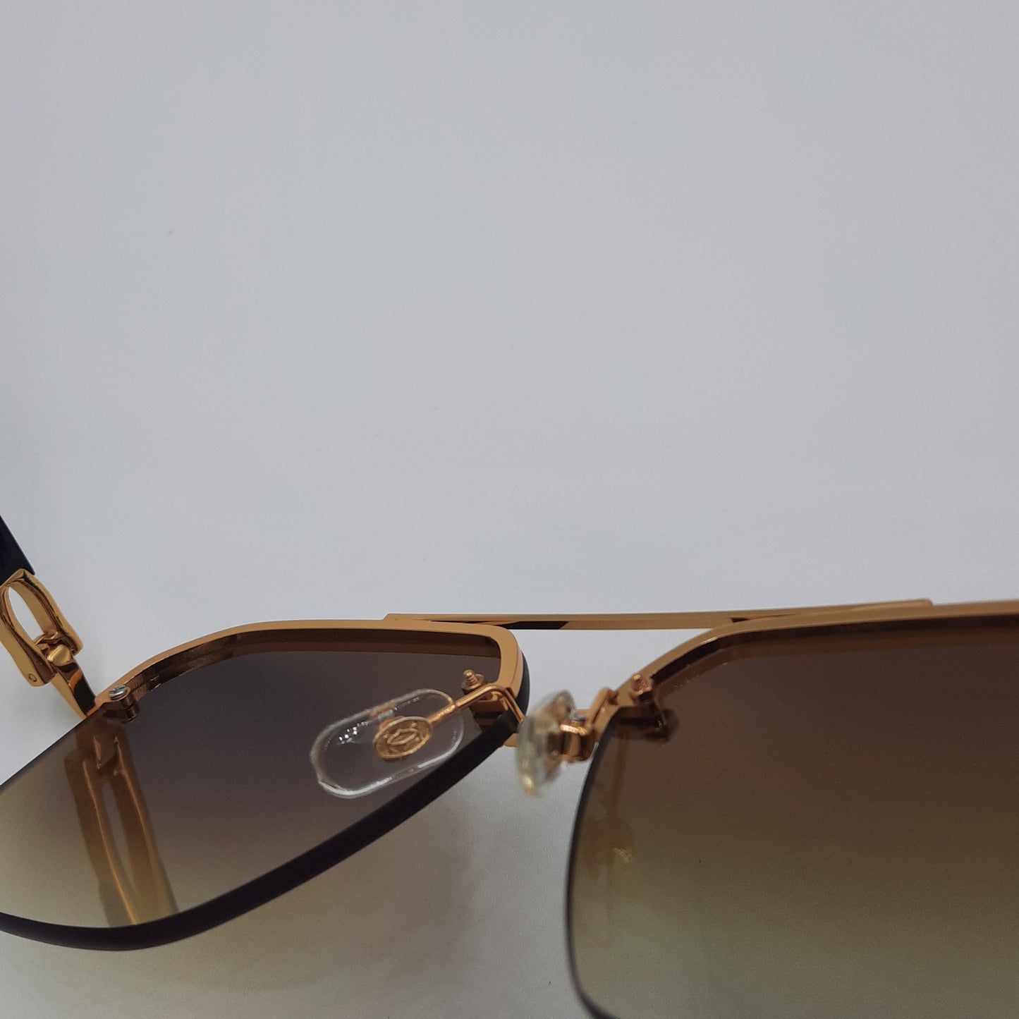 Solaires: CARTIER CT0276S noir marron dégradé