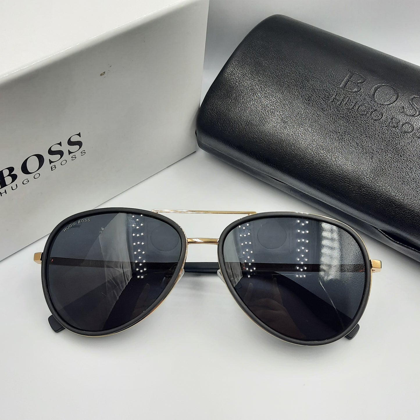 Solaires: HugoBoss-0510 doré/noir