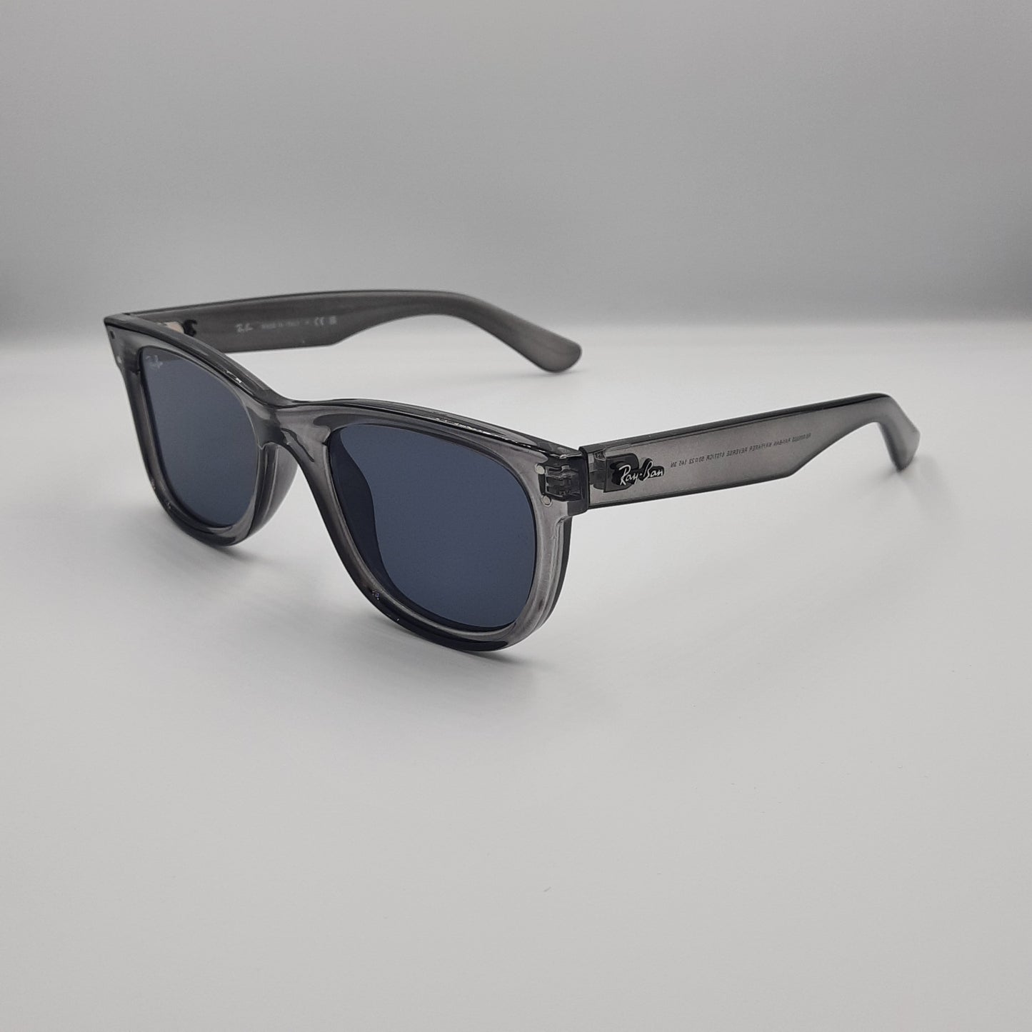 Solaires: RAYBAN RBR0502S Wayfarer REVERSE gris