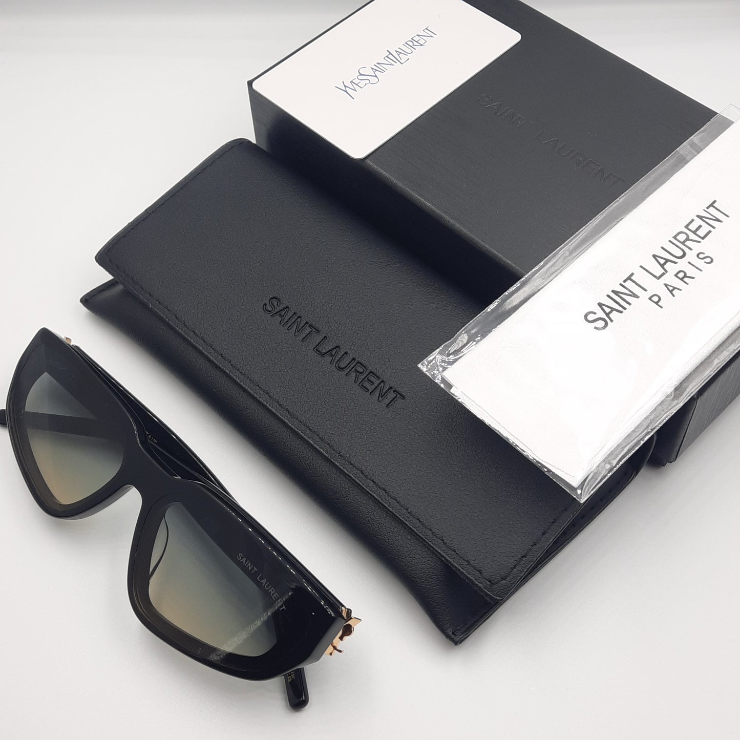 Solaires: SAINT LAURENT SL M251 noir doré clair