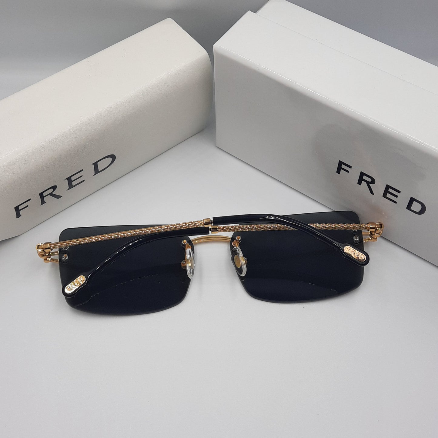Solaires: FRED FG40023U doré noir