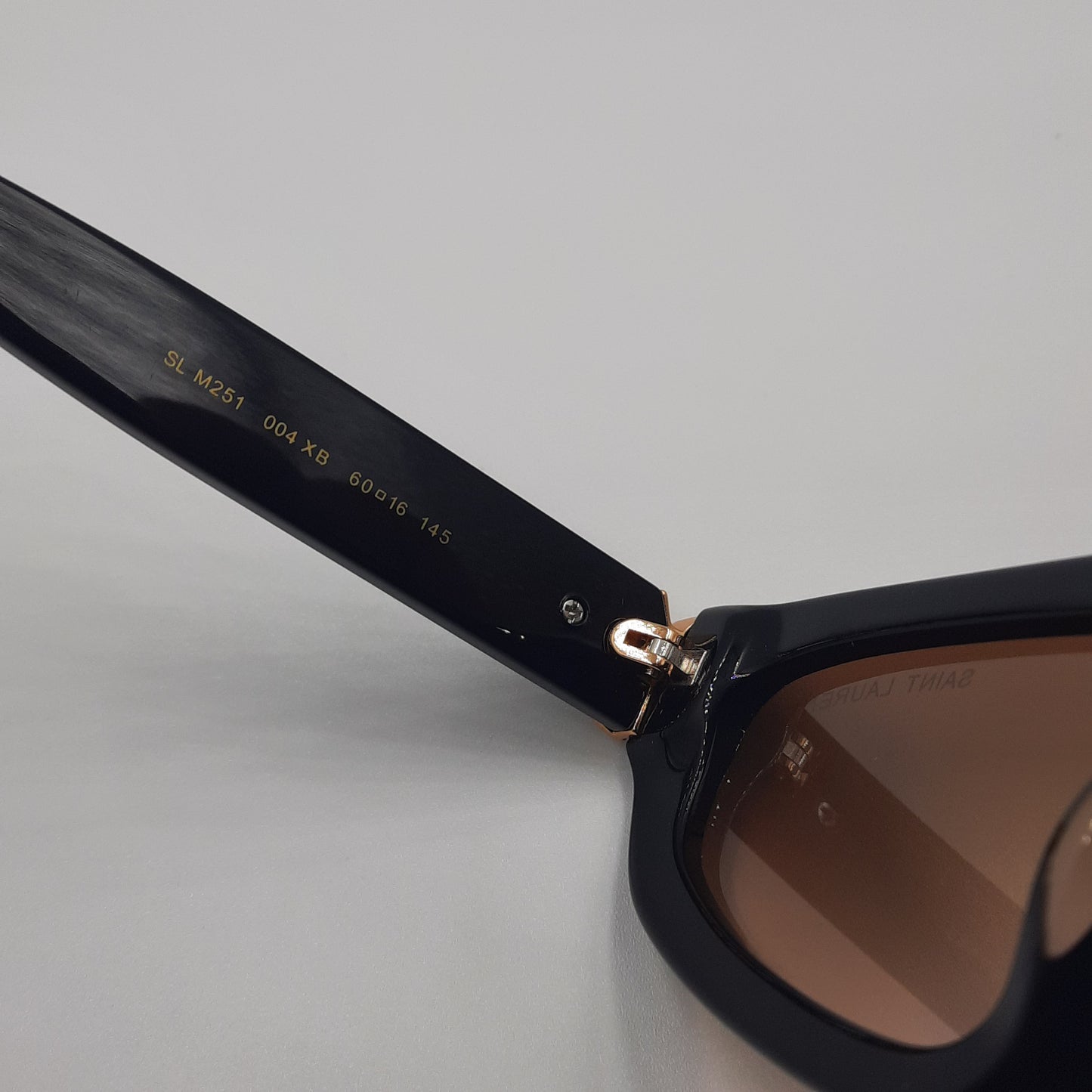 Solaires: SAINT LAURENT SL M251 noir marron