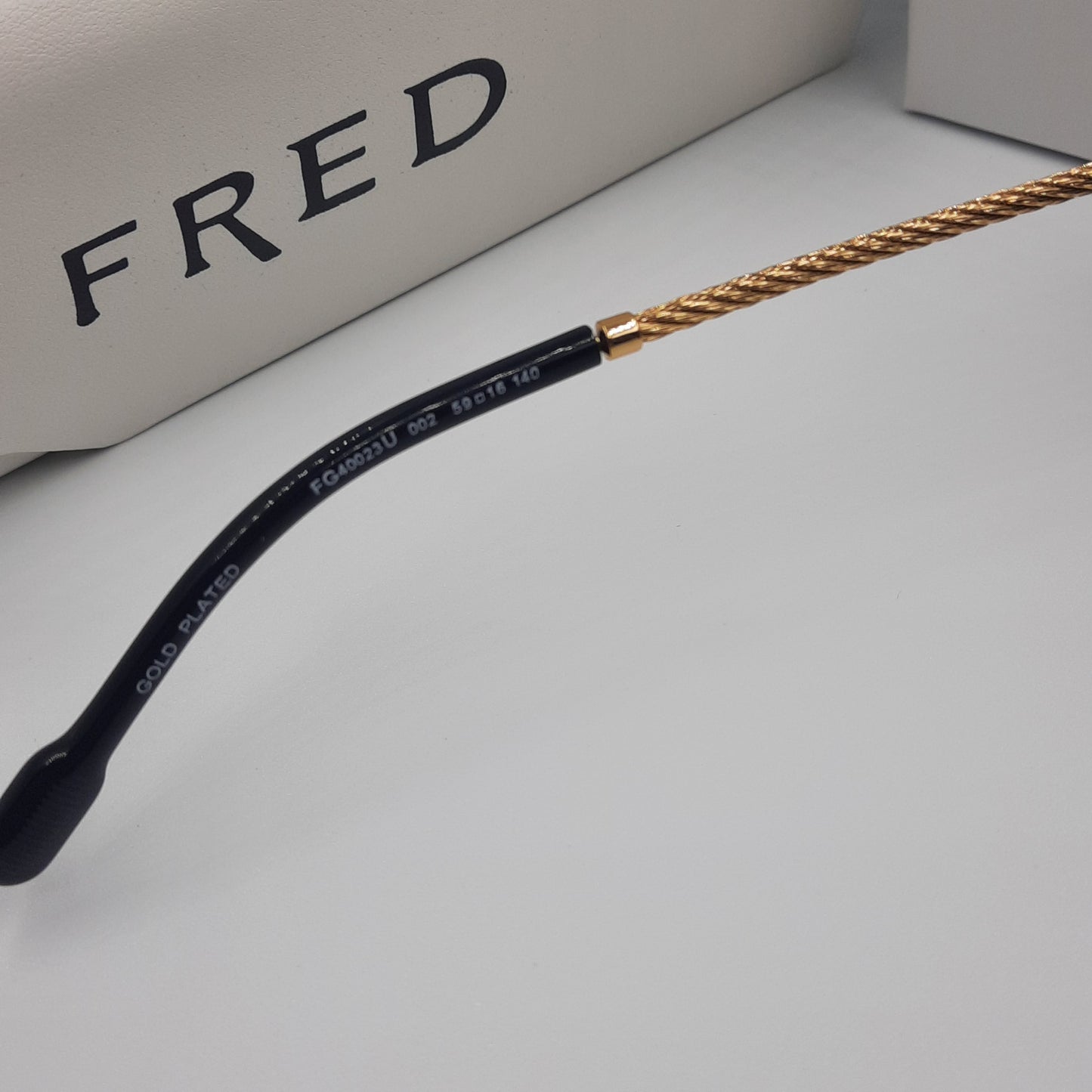 Solaires: FRED FG40023U doré noir