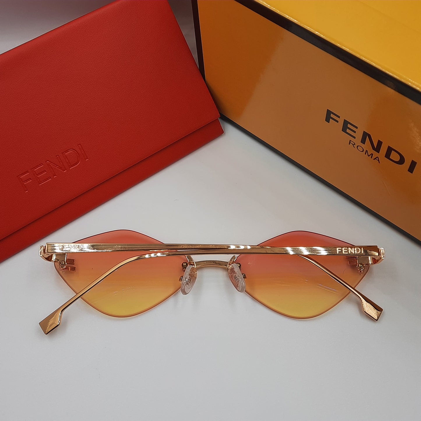 Solaires: Fendi First sunset doré