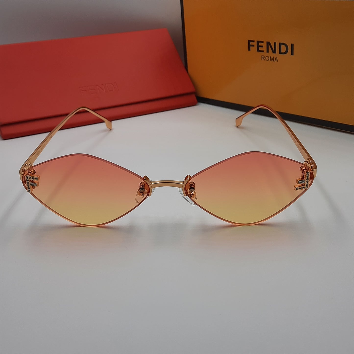 Solaires: Fendi First sunset doré