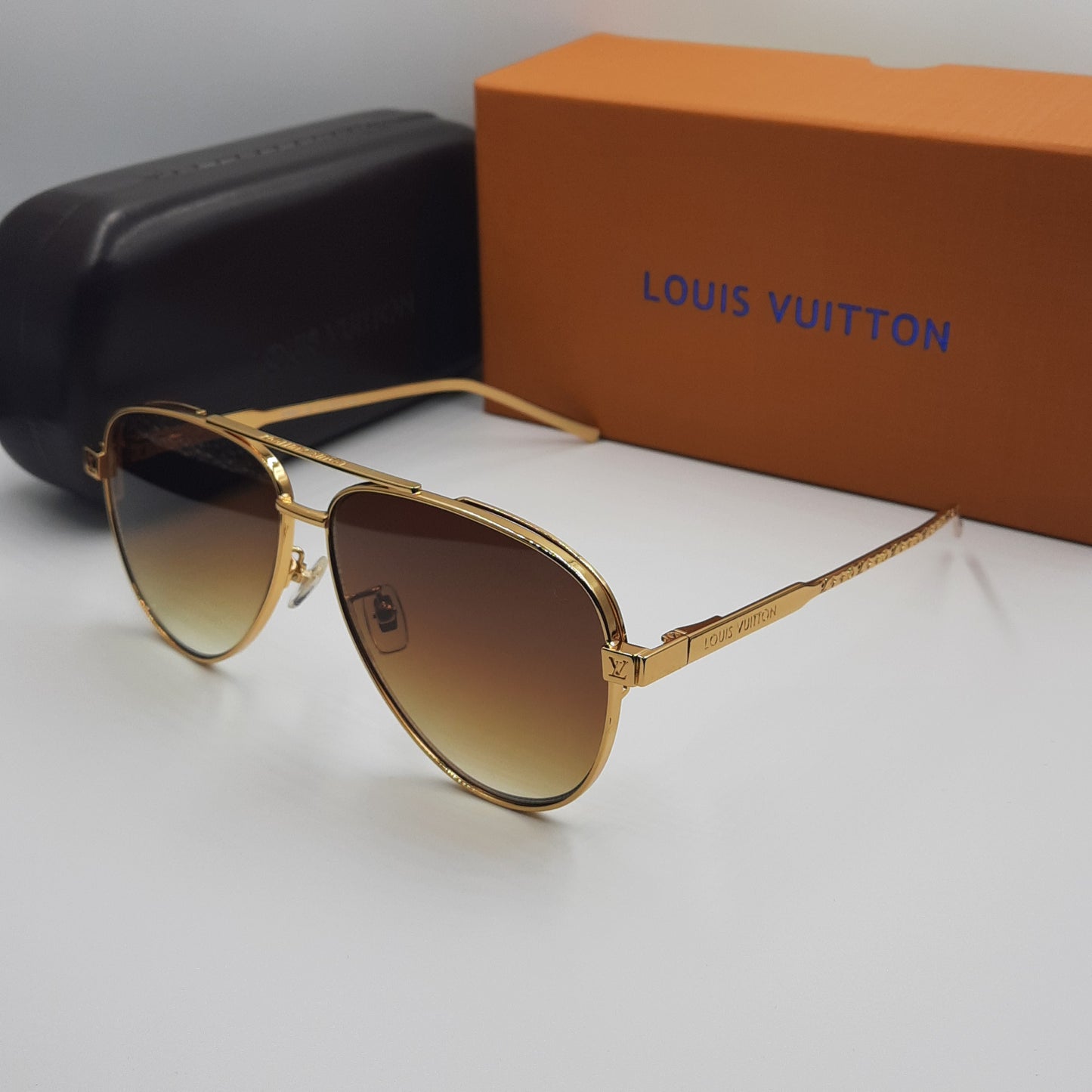 Solaires: LOUIS VUITTON Z1968U doré marron
