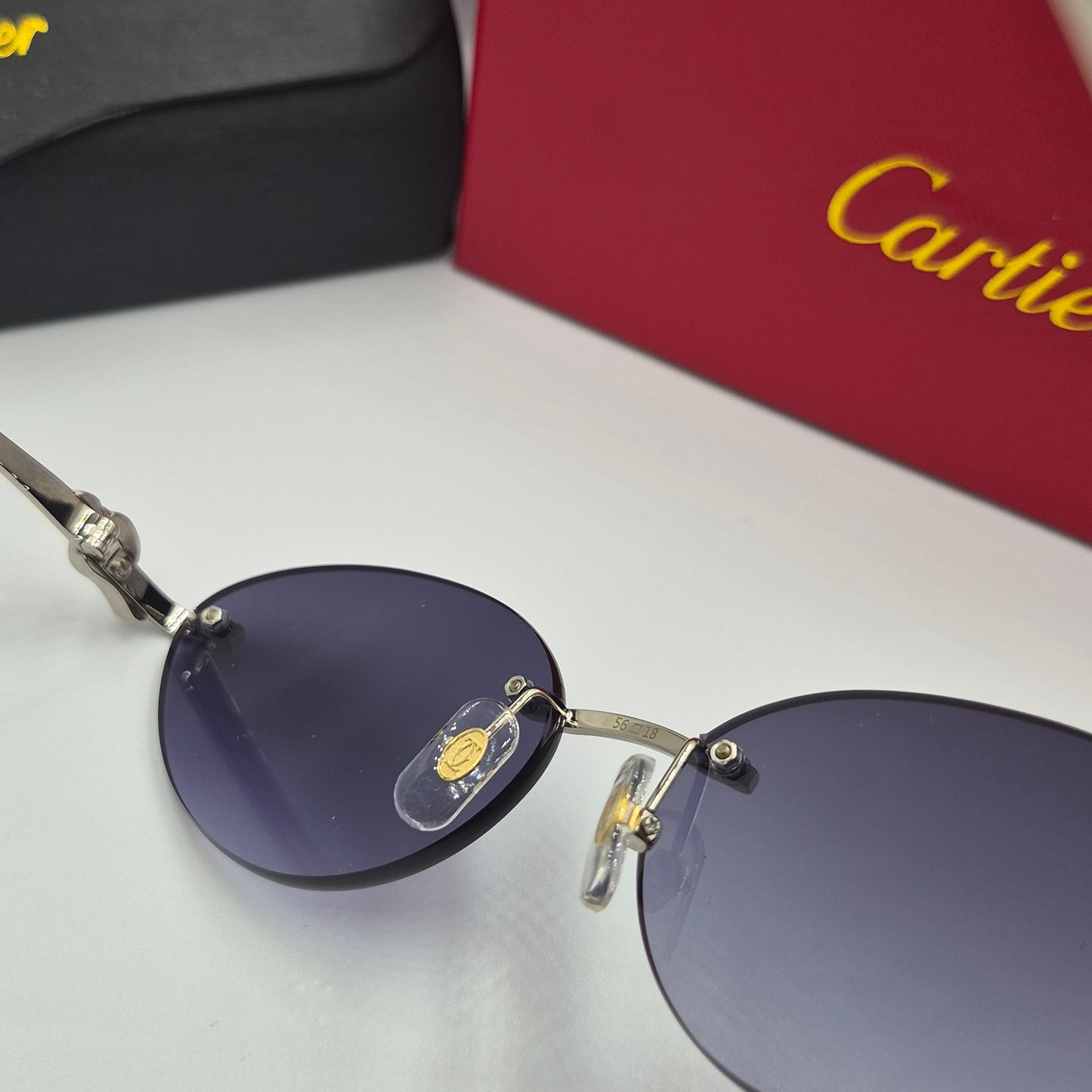 Solaires: CARTIER PANTHERE CT0504S argent noir deg