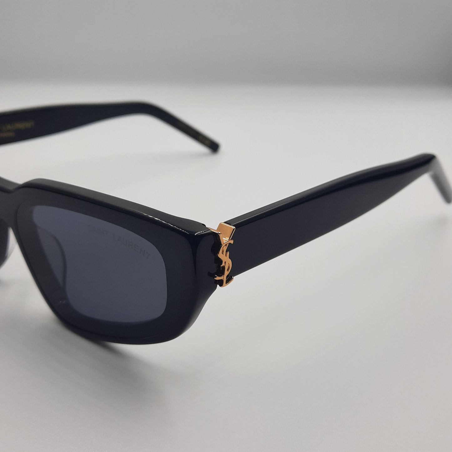 Solaires: SAINT LAURENT SL M251 noir doré