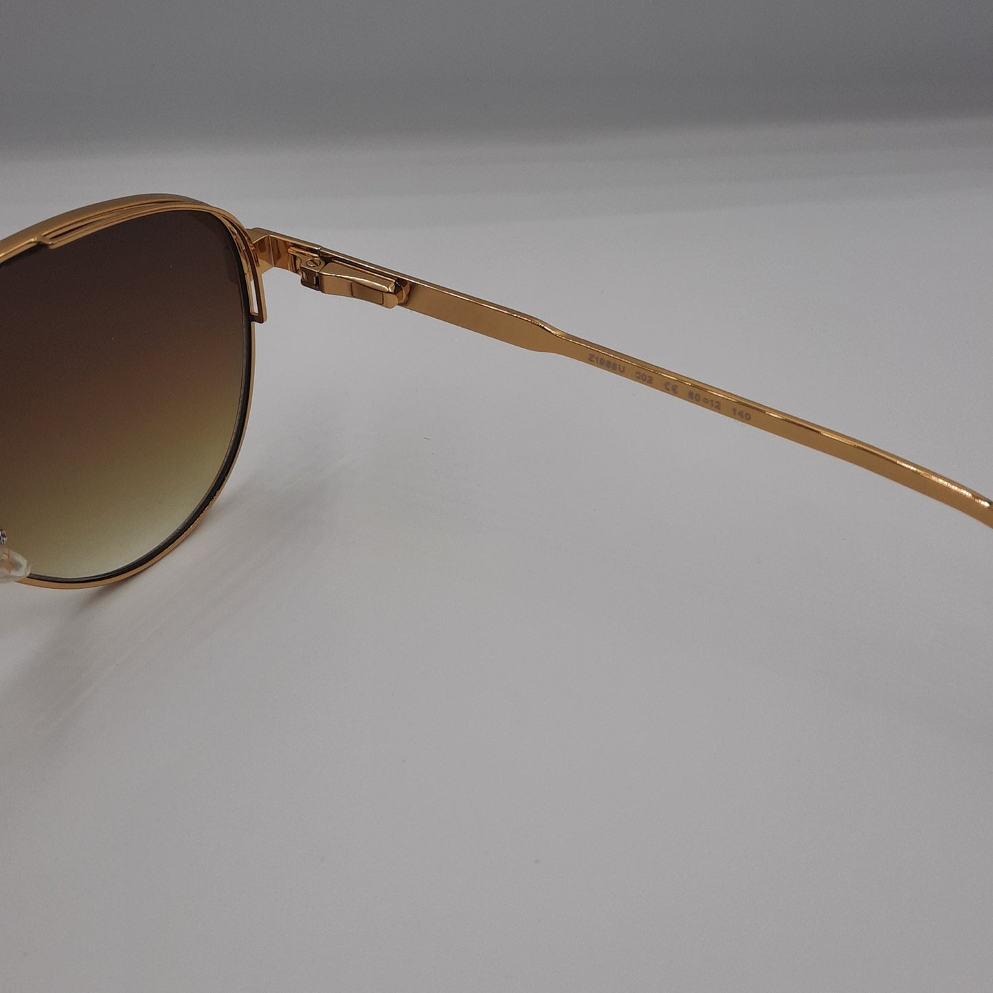 Solaires: LOUIS VUITTON Z1968U doré marron