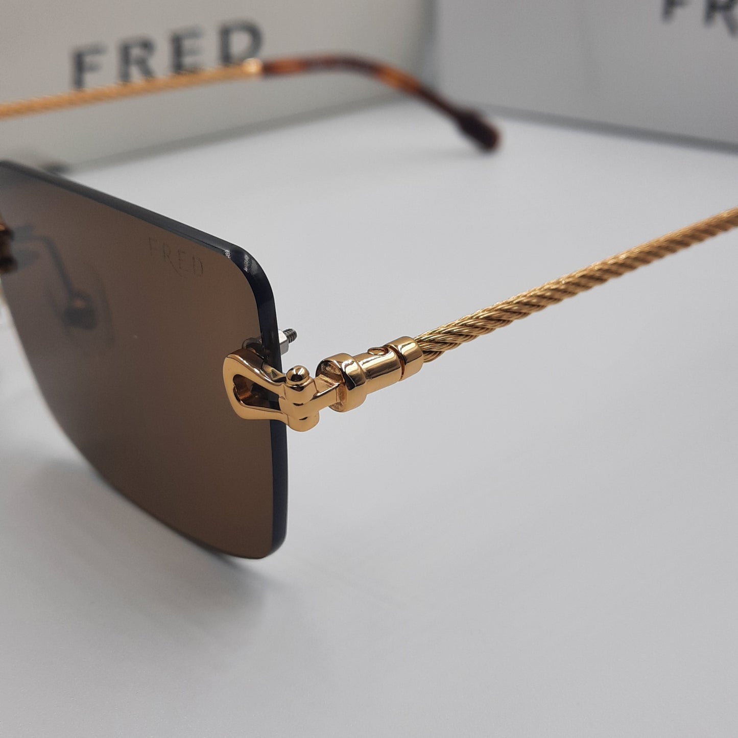 Solaires: FRED FG40023U doré marron