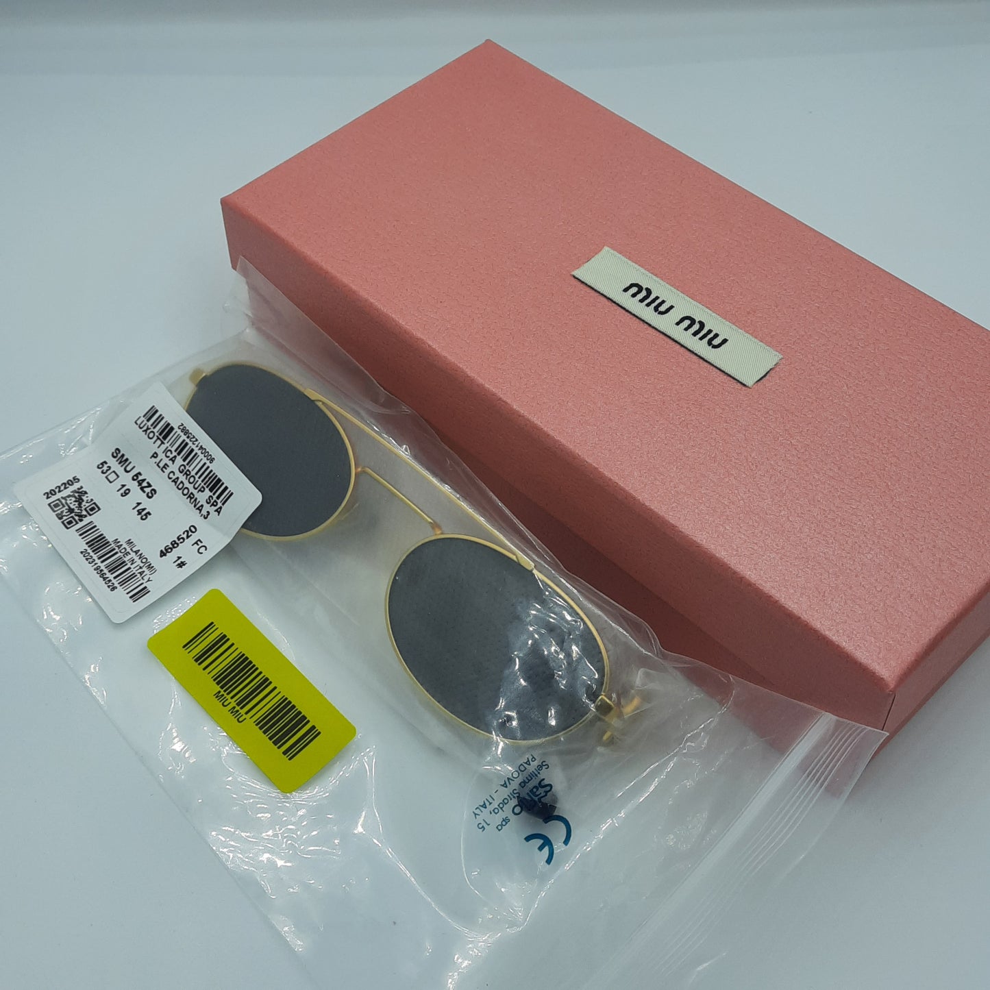 Solaires: MIUMIU SMU54ZS Noir/GOLD