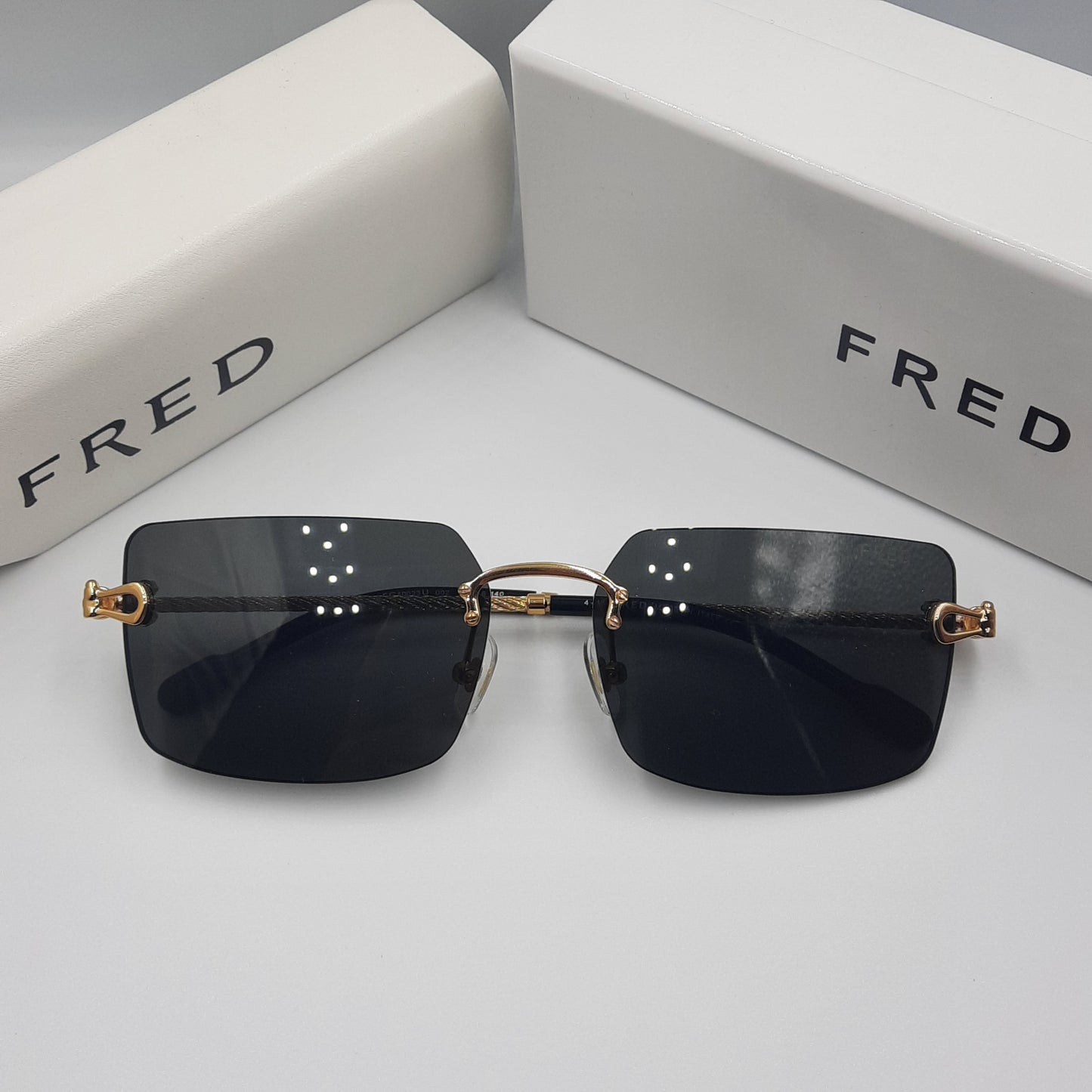 Solaires: FRED FG40023U doré noir