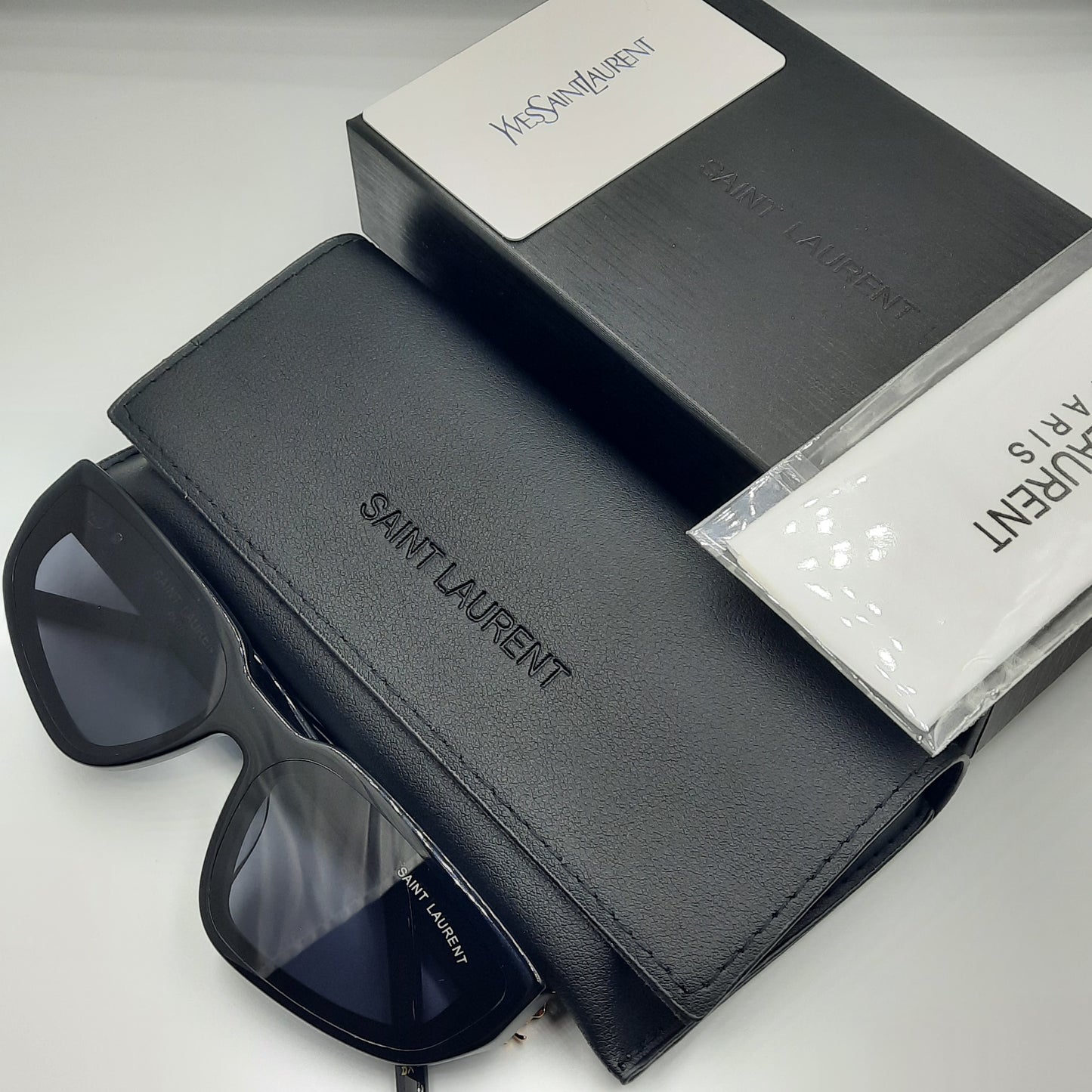 Solaires: SAINT LAURENT SL M251 noir doré