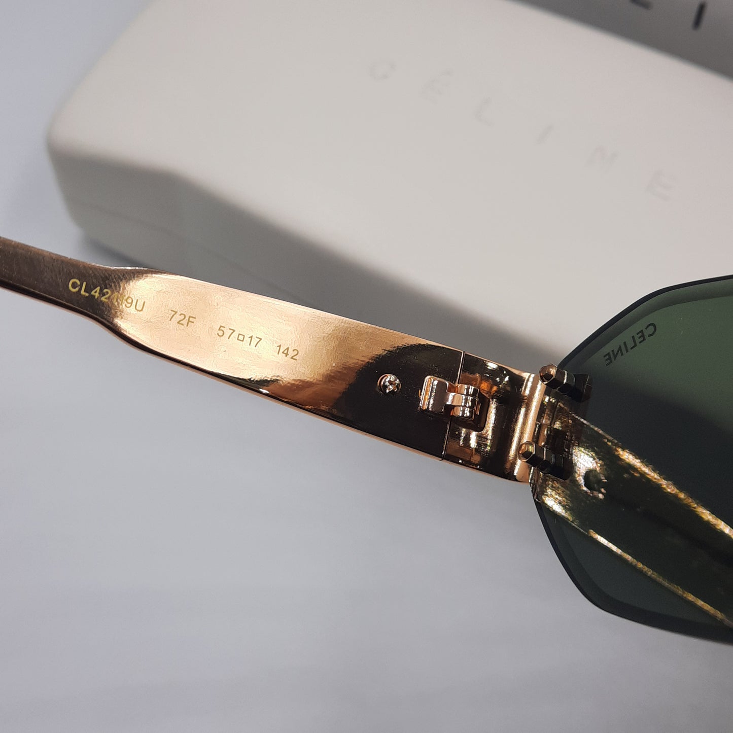 Solaires: CELINE Triomphe CL42119U doré vert