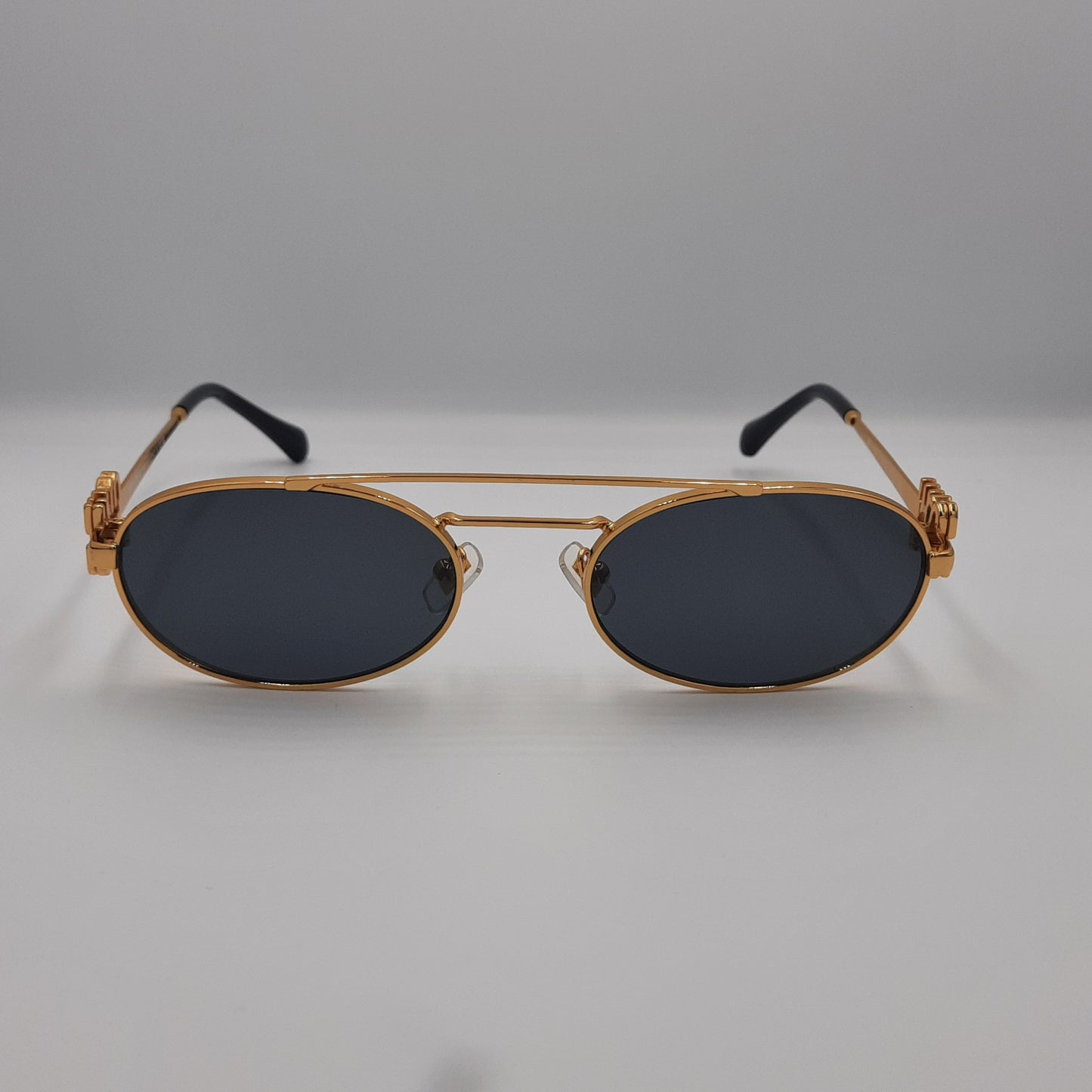Solaires: MIUMIU SMU54ZS Noir/GOLD