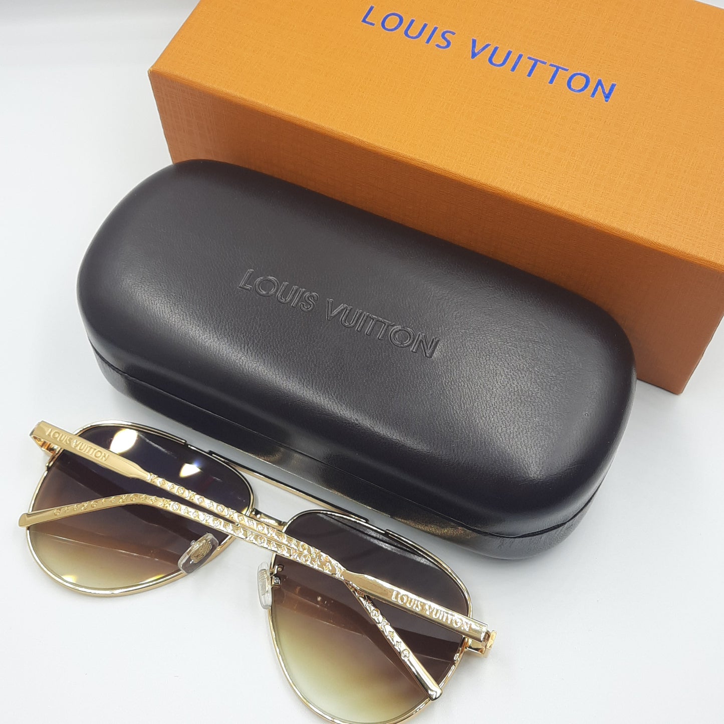 Solaires: LOUIS VUITTON Z1968U doré marron