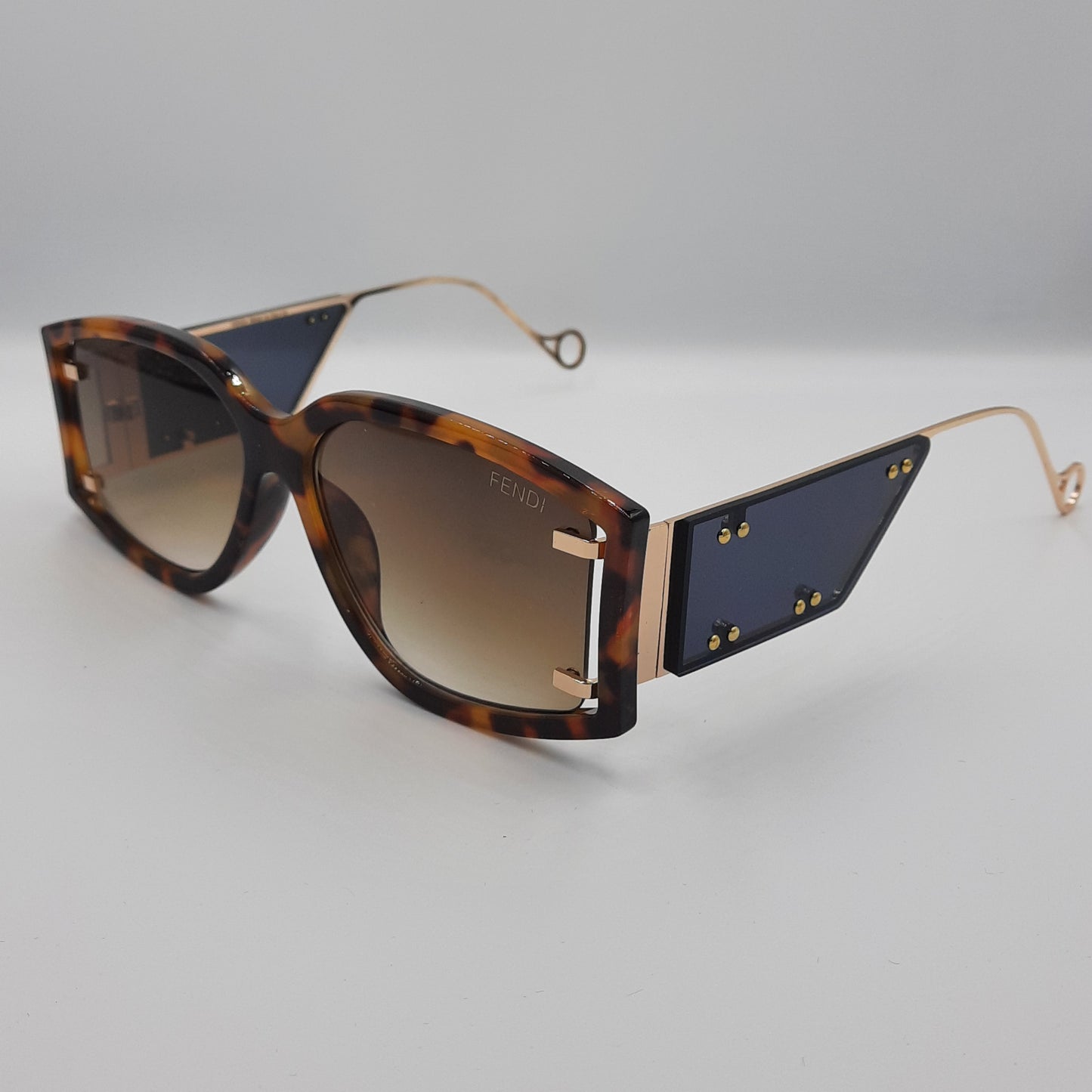 Solaires: Fendi Havane/NR/MR/GLD