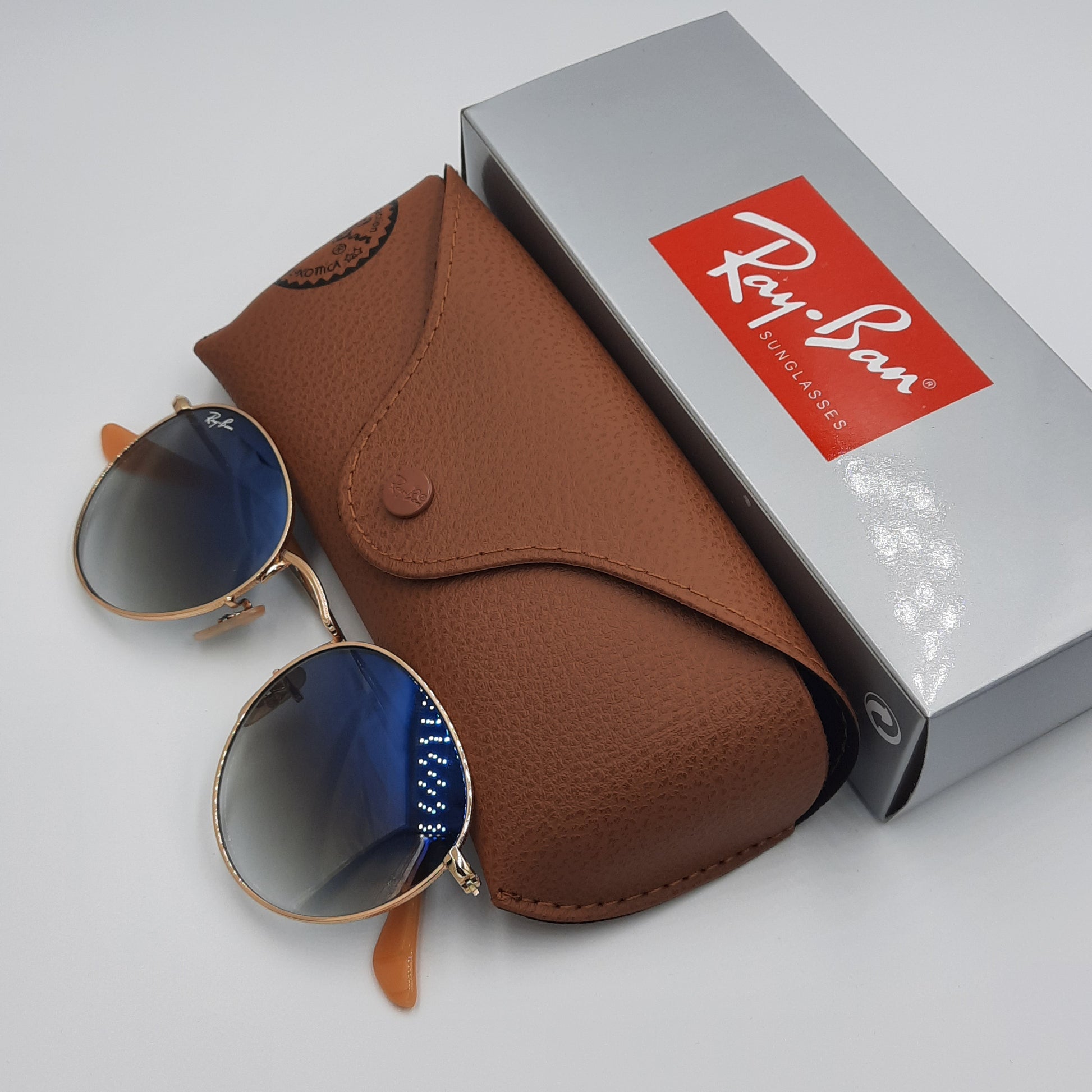 Solaires:  RAYBAN RB-3447 ROUND doré/bleu deg rond maroc