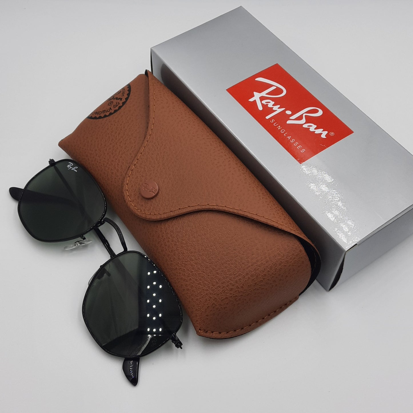 Solaires:  RAYBAN RB-3548 hexagonal noir MAROC