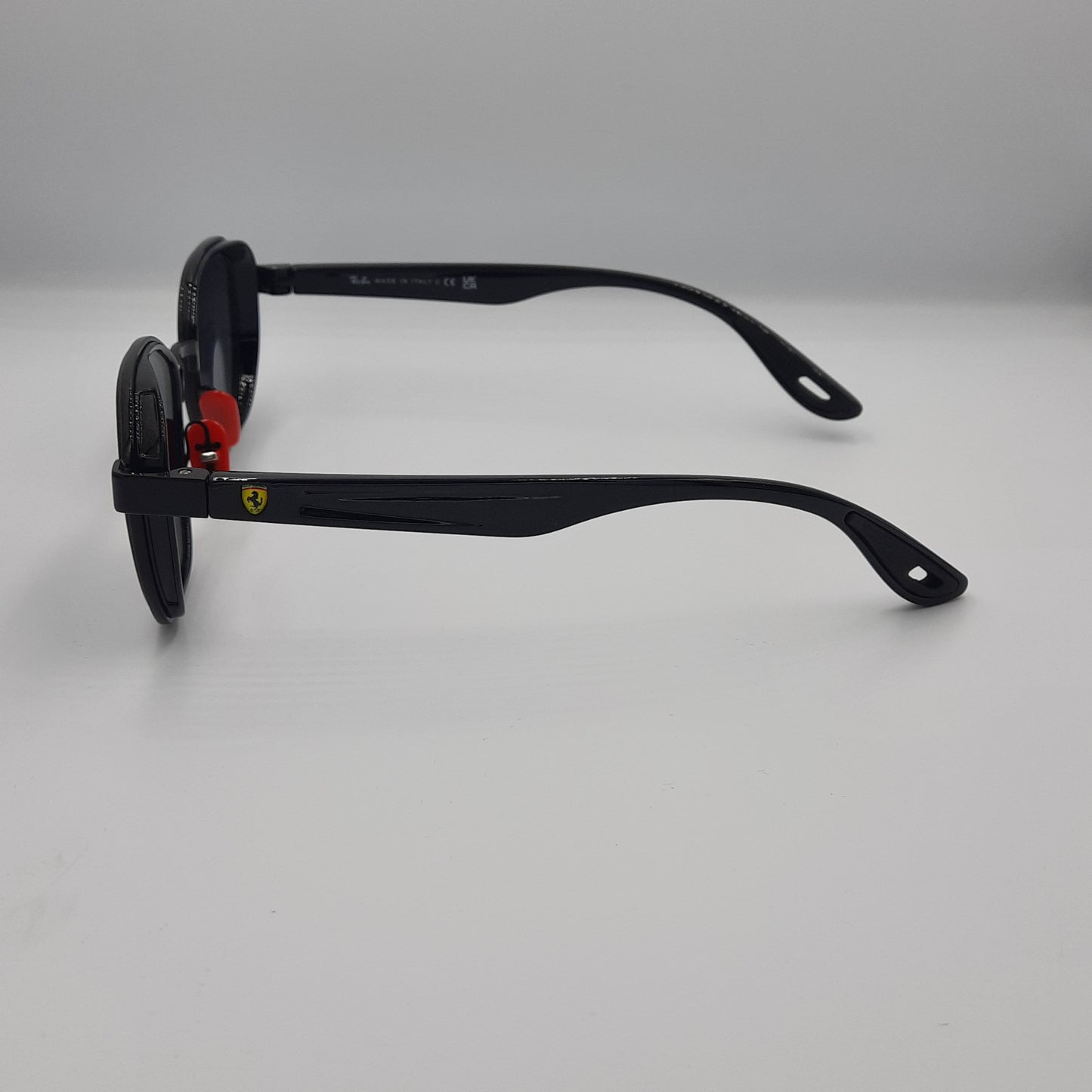 Acheter en ligne lunette ferrari prix pas cher maroc couleur noir