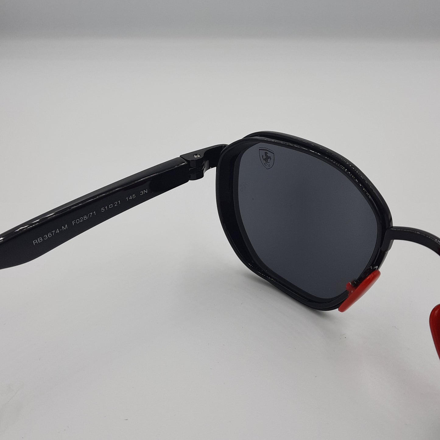 Solaires: RAYBAN FERRARI RB-3674  noir