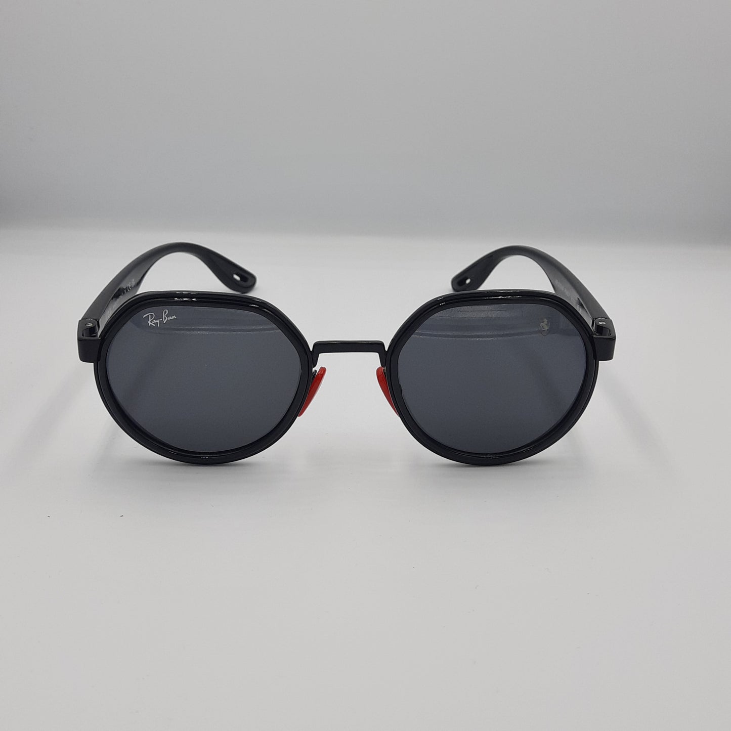 Solaires: RAYBAN FERRARI RB-3703  noir