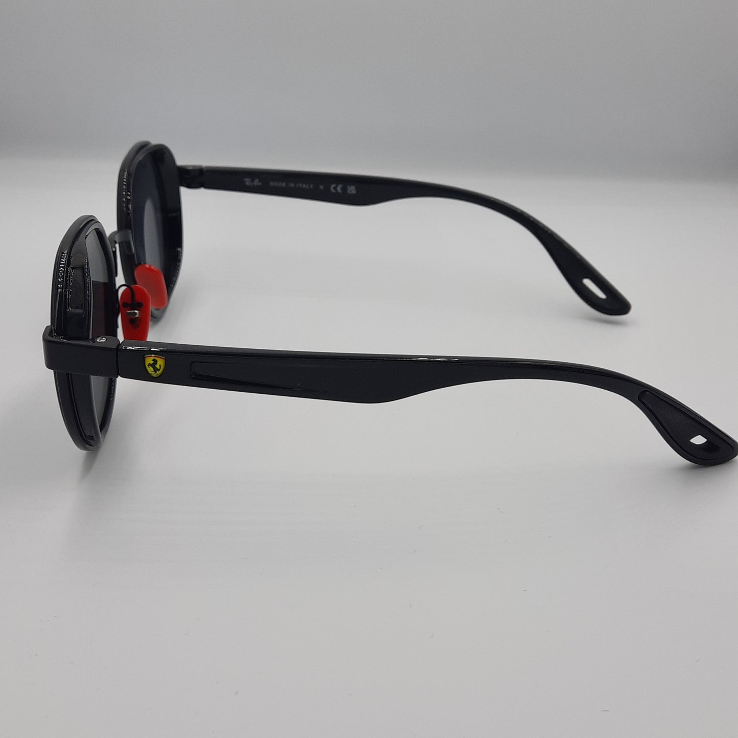 Solaires: RAYBAN FERRARI RB-3703  noir maroc