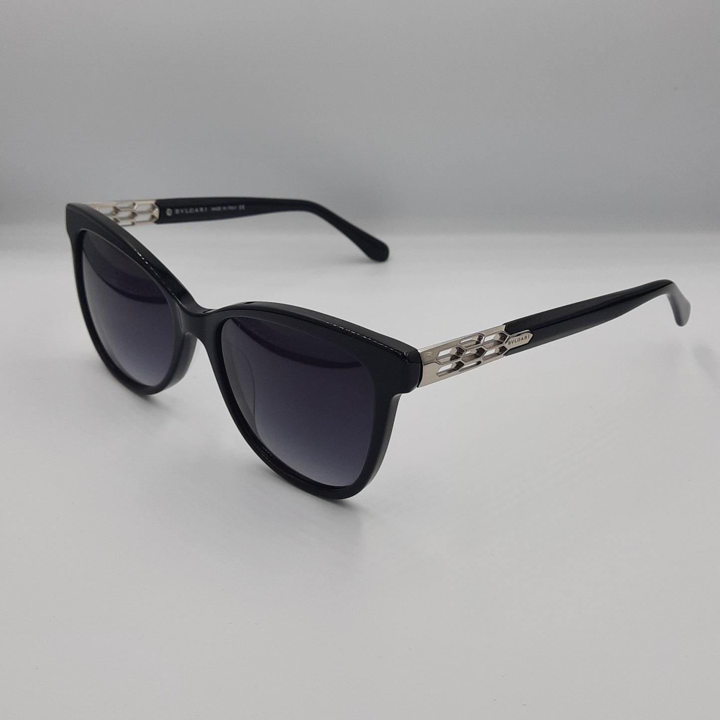 Solaires: Bvlgari BV8846 noir argent