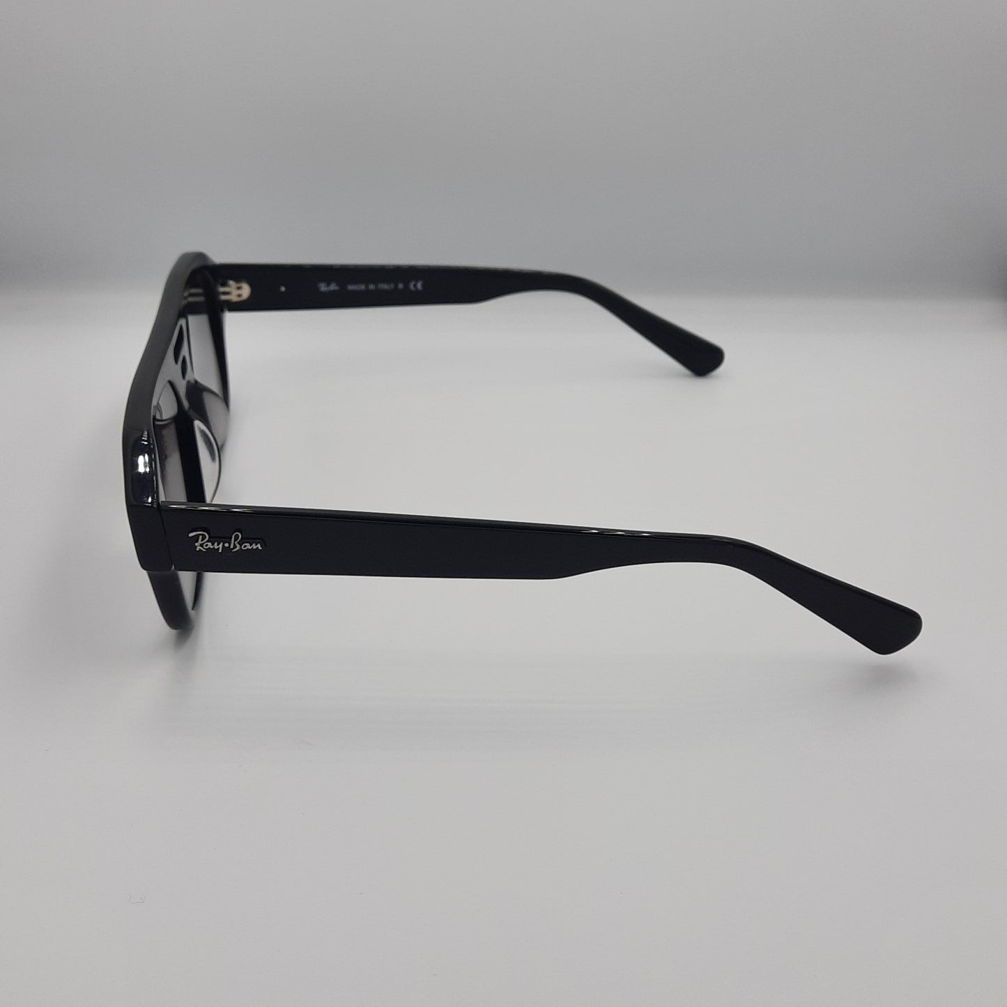 Solaires: RAYBAN  RB4397 NOIR