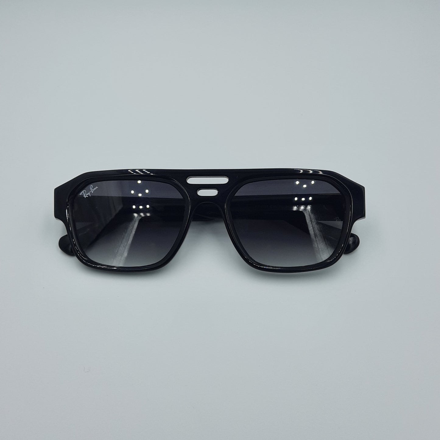 Solaires: RAYBAN  RB4397 NOIR