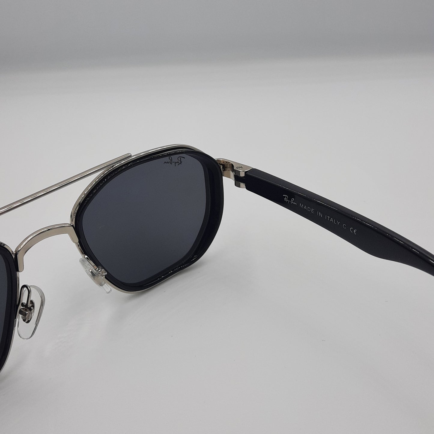 Solaires: RAYBAN FERRARI RB-3676 Noir/Argent/Rouge