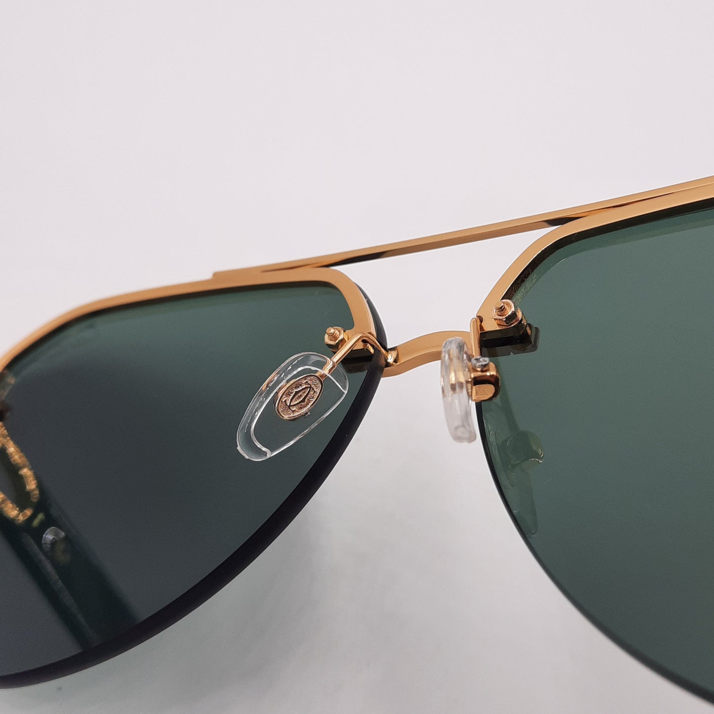 Solaires: CARTIER CT0275S noir vert doré