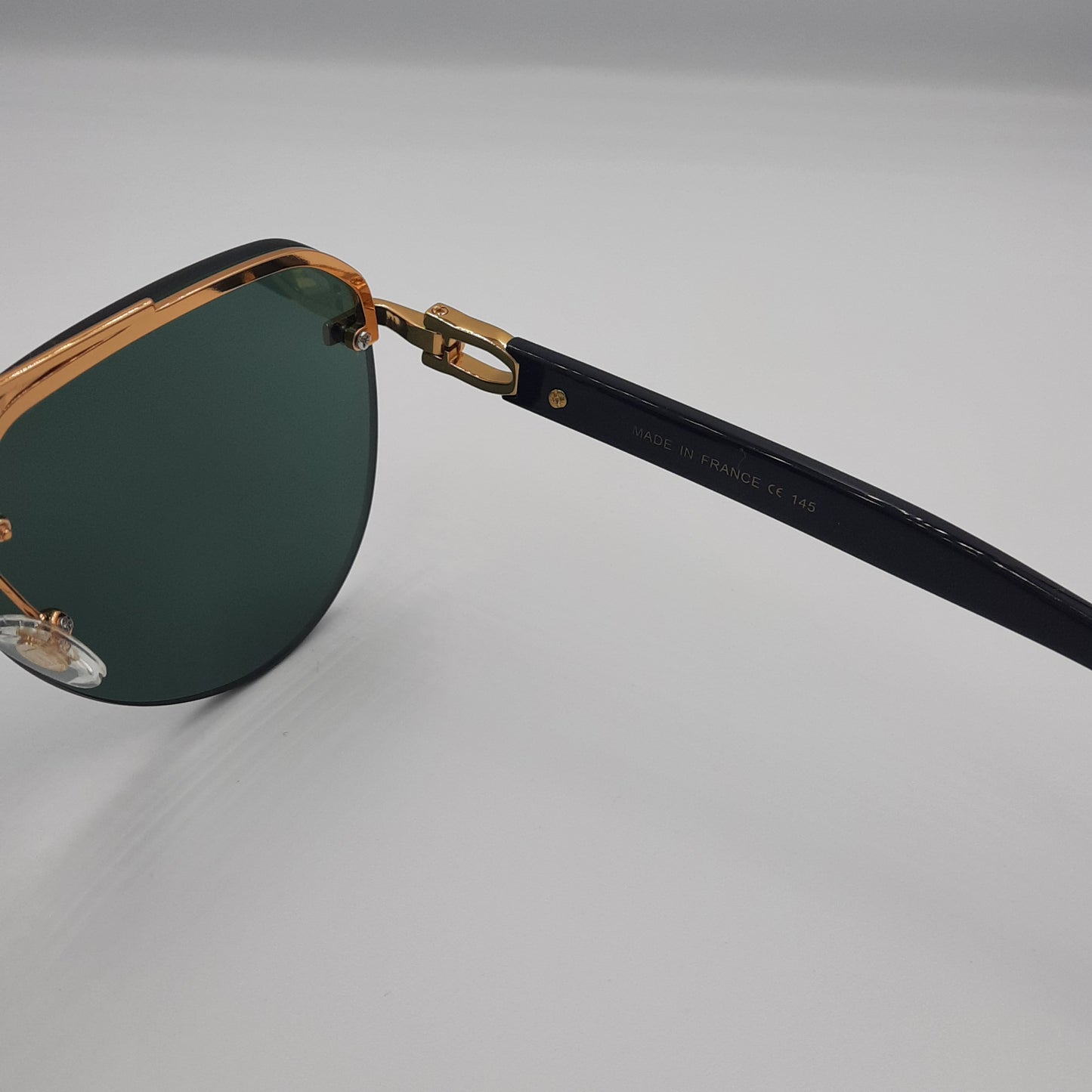 Solaires: CARTIER CT0275S noir vert doré