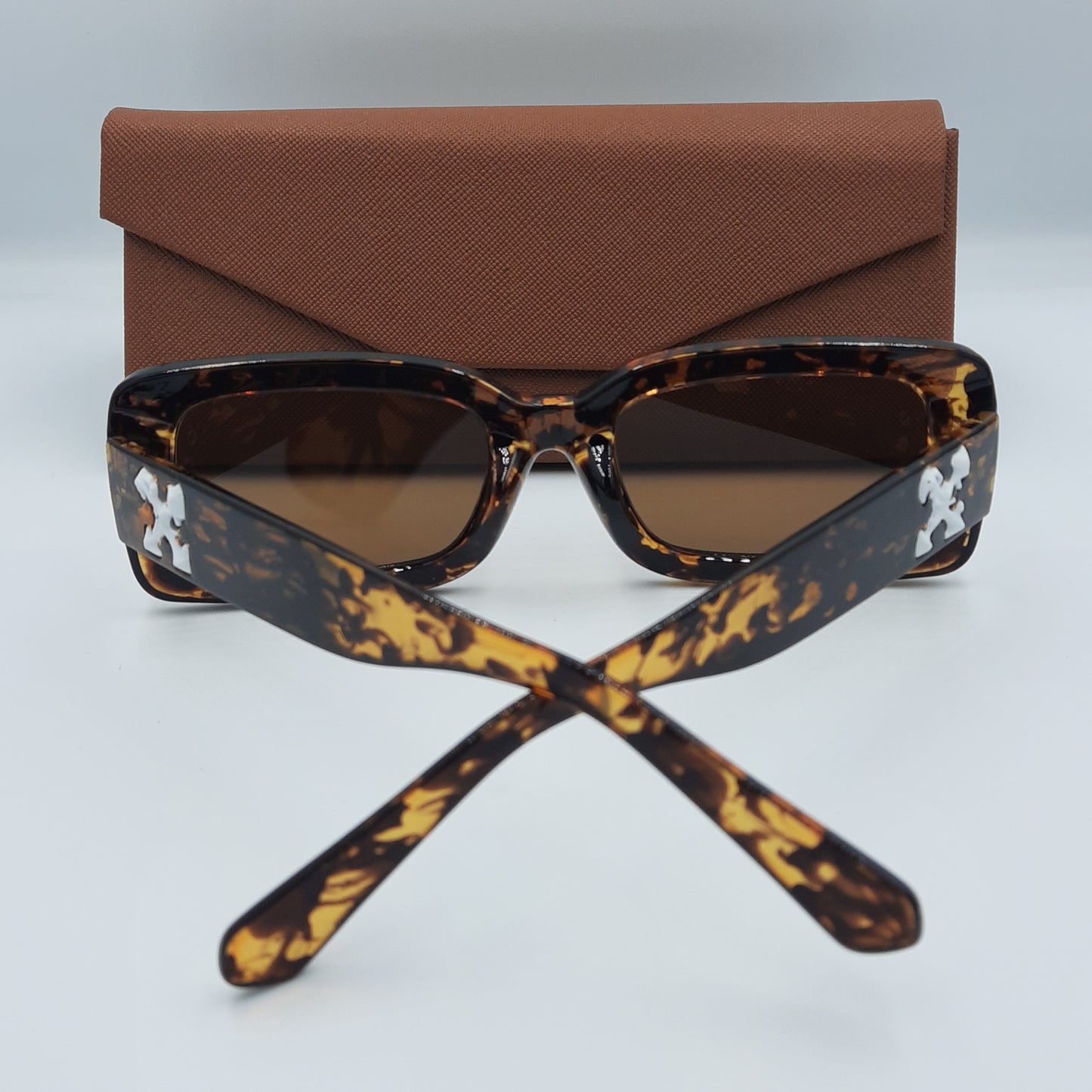 Solaires: OFFWHITE2223 marron