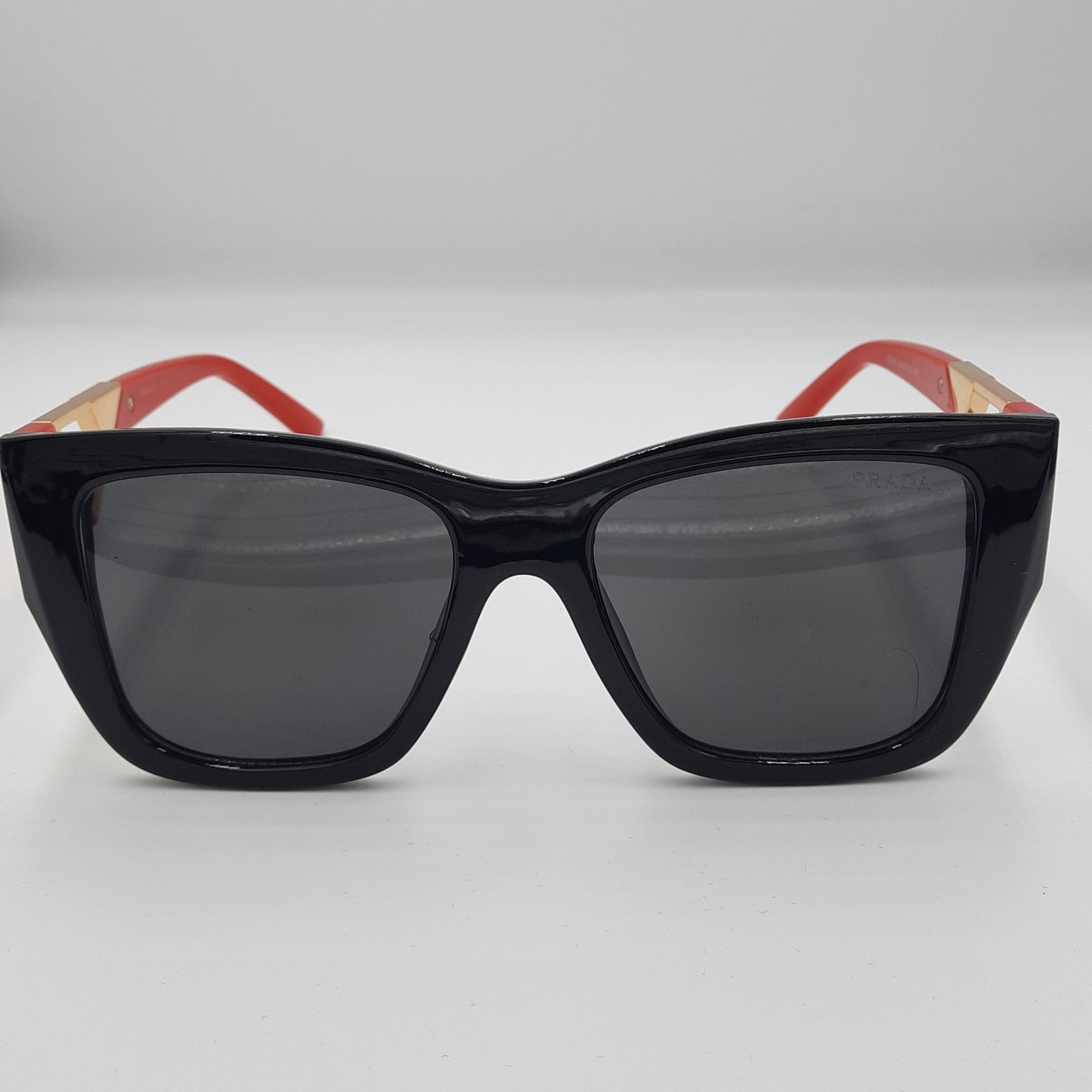 Solaires: PRADA8785 Rouge/noir