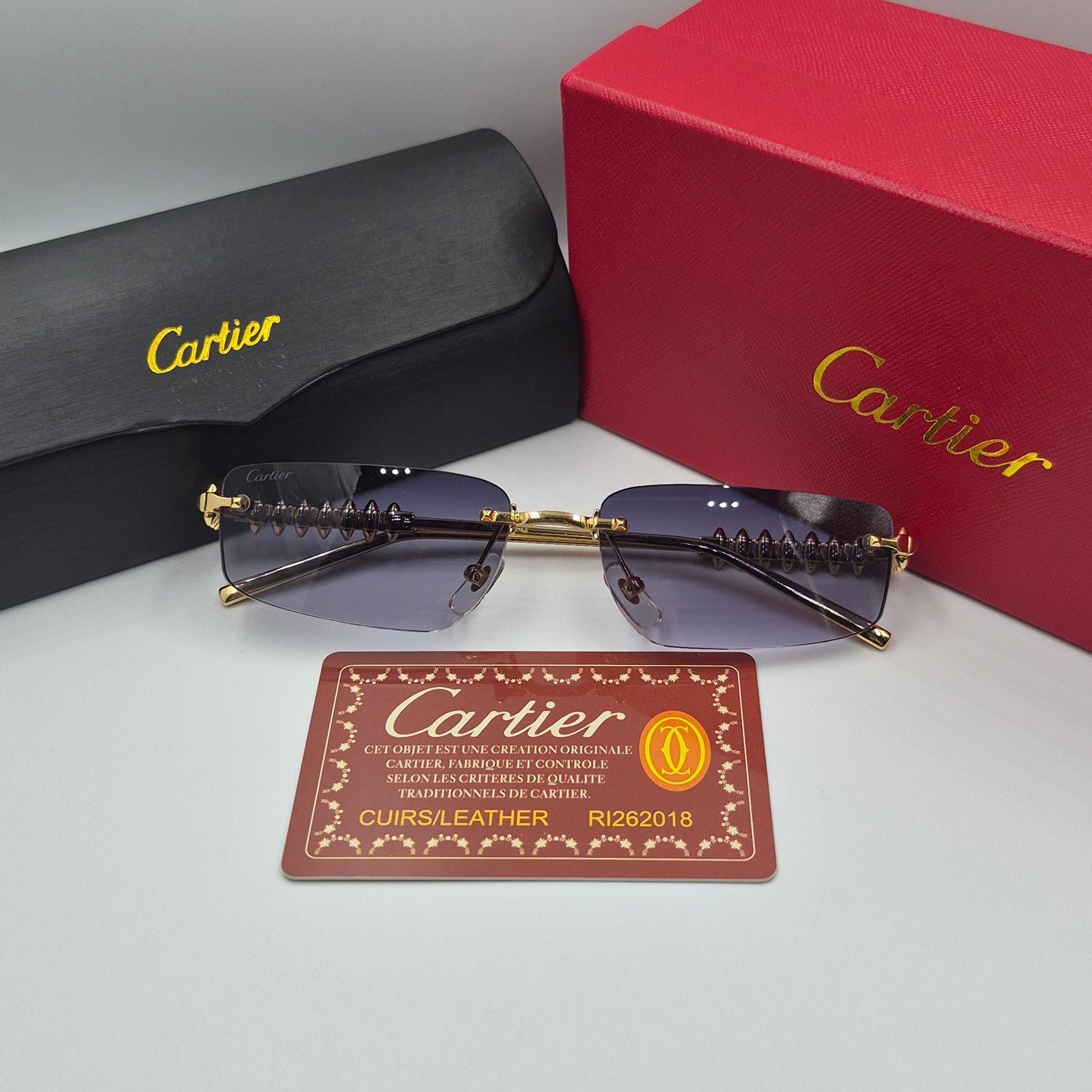 Solaires: CARTIER CLASH CT0544S doré noir deg