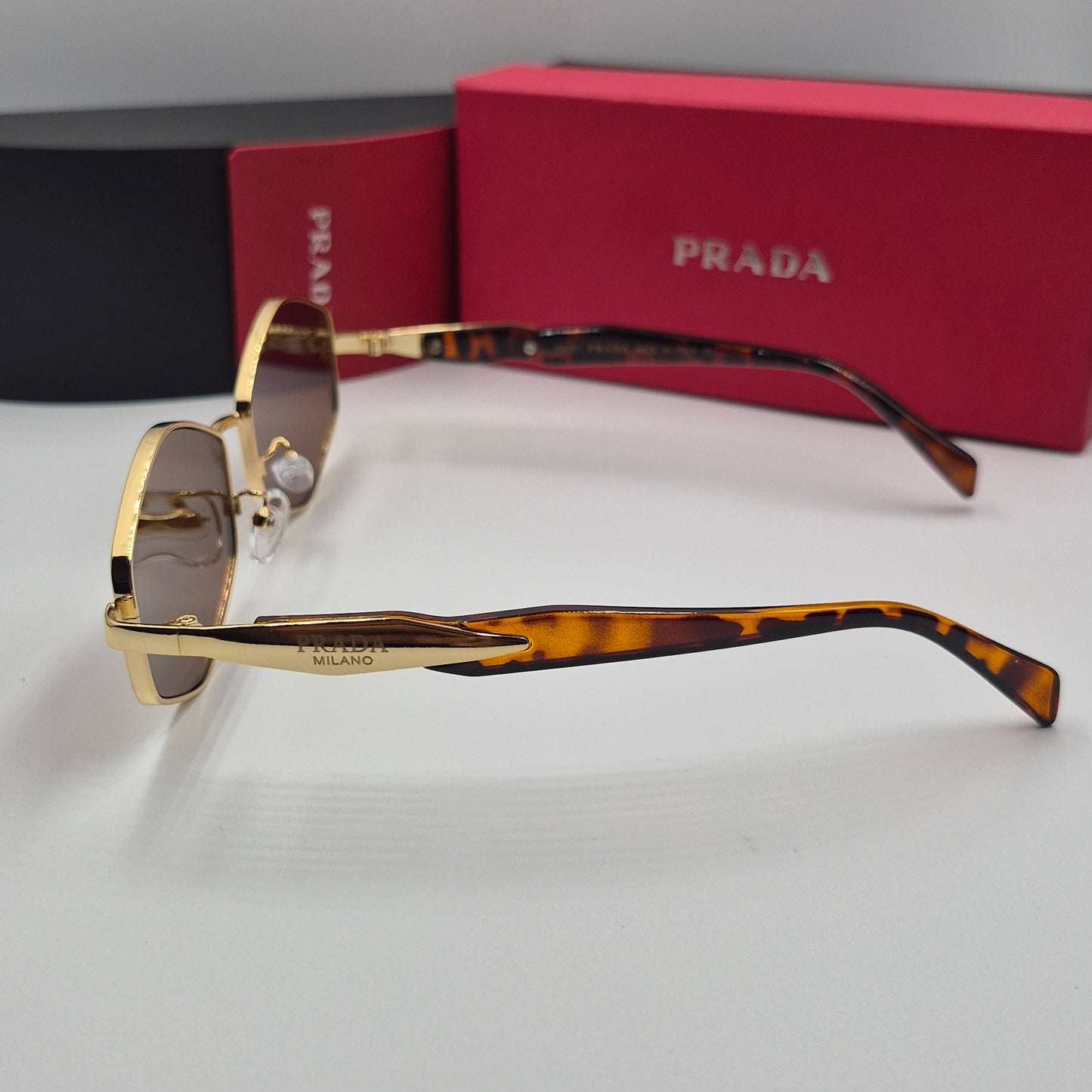 Solaires: PRADA  doré marron havane