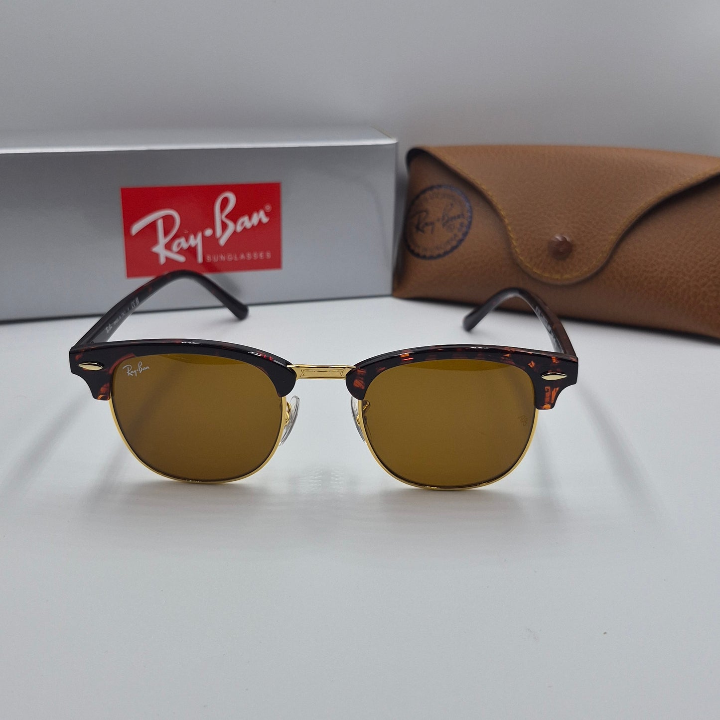 Solaires: Clubmaster RB-3016 Mr/Gold/Havane
