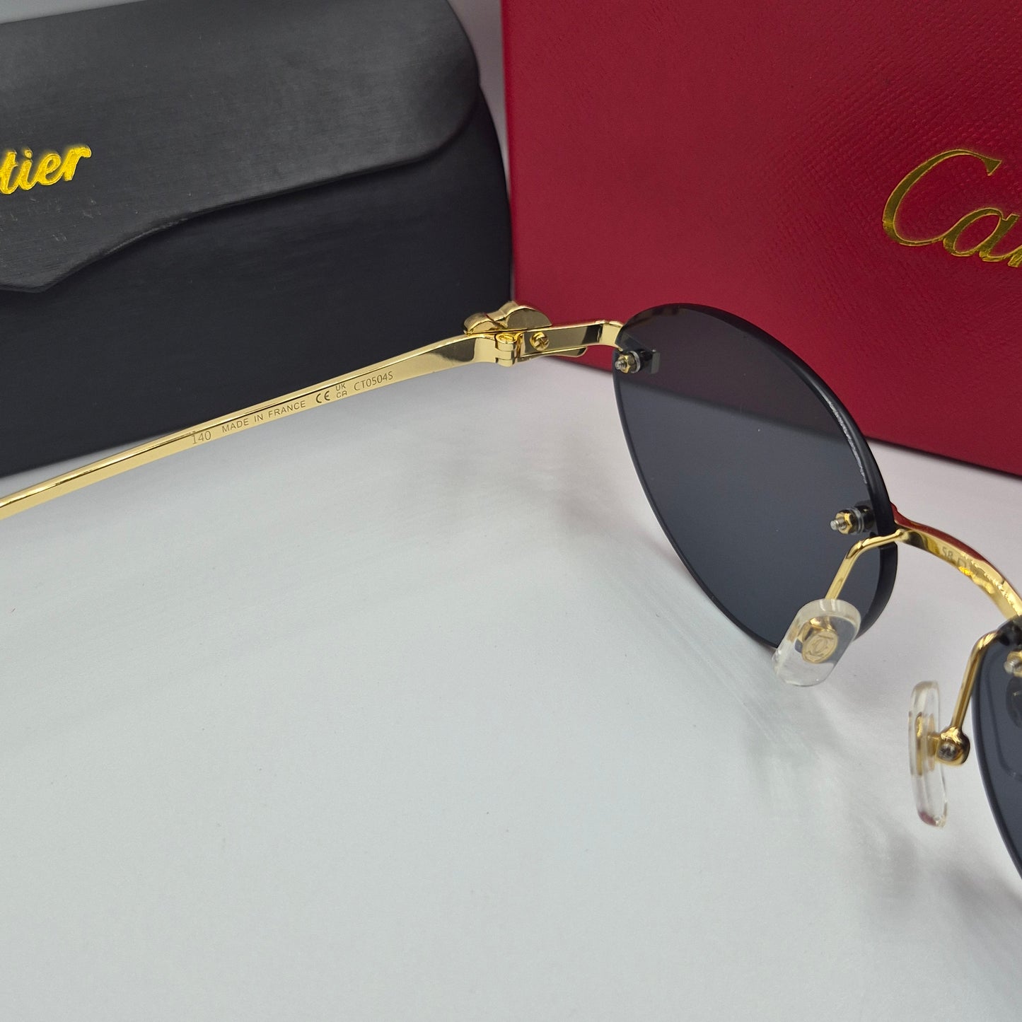 Solaires: CARTIER PANTHERE CT0504S doré noir