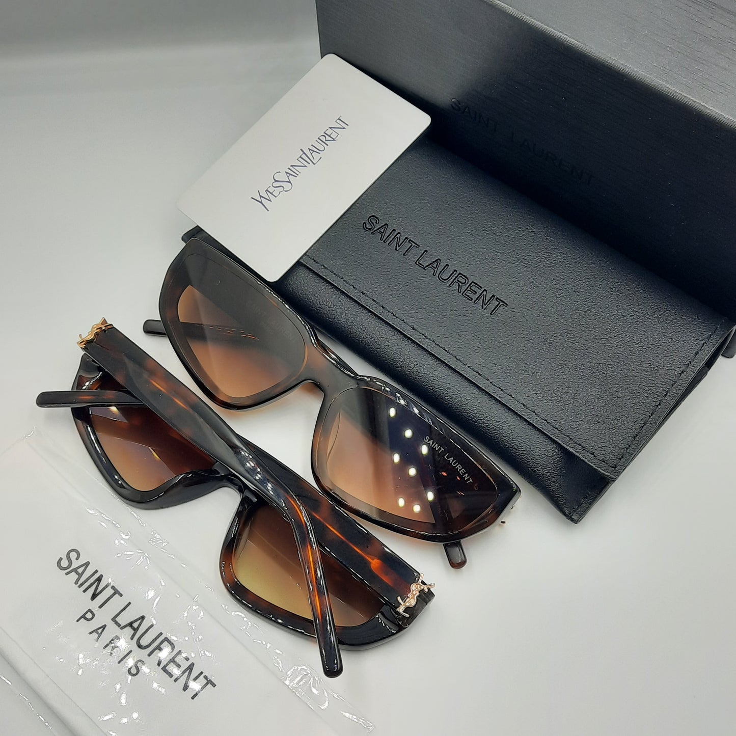 Solaires: SAINT LAURENT SL M251 marron havane