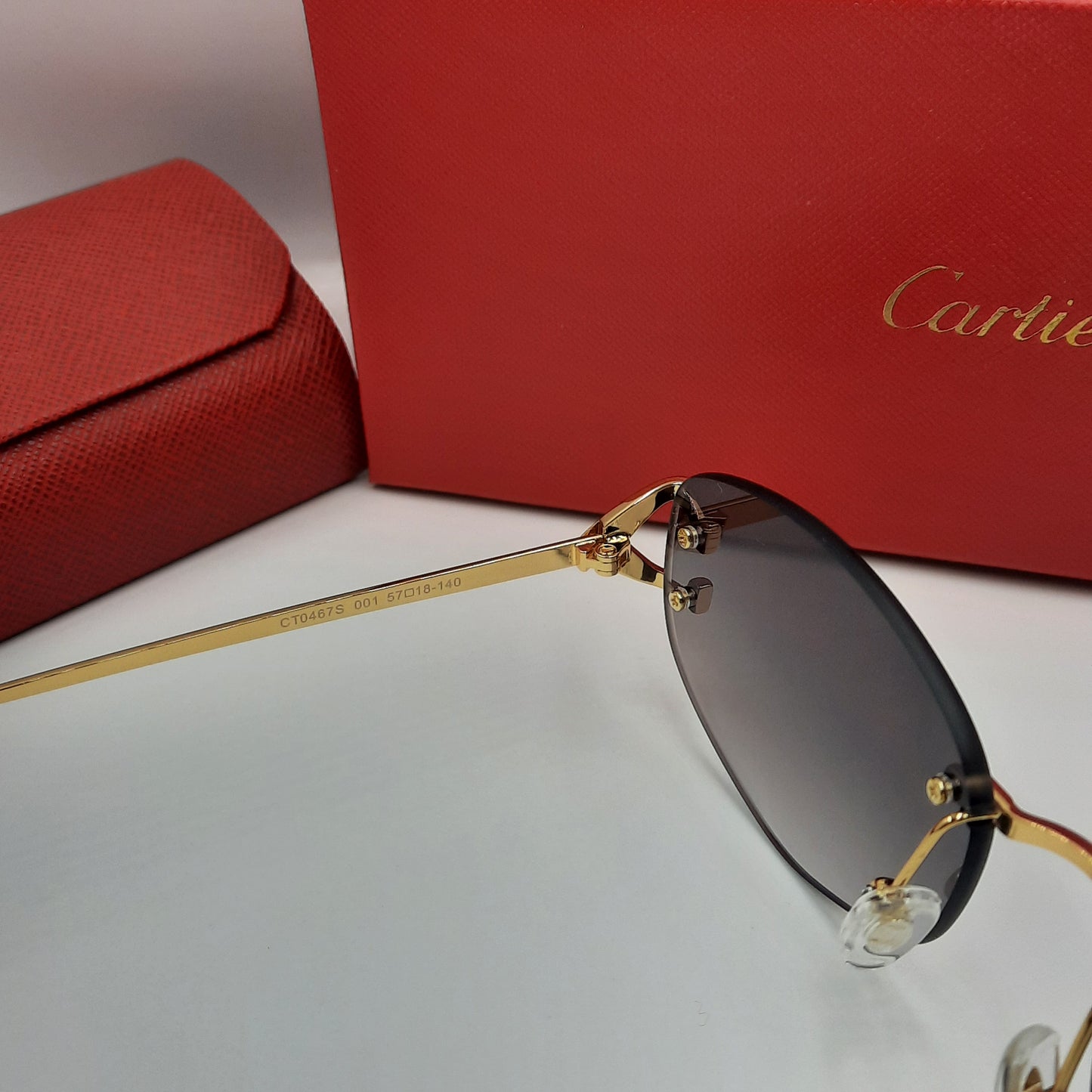 Solaires: CARTIER C decor CT0467S doré noir