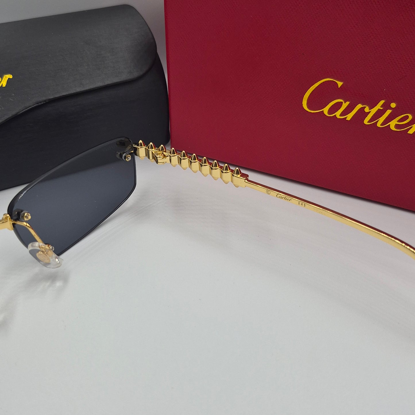 Solaires: CARTIER CLASH CT0544S doré noir
