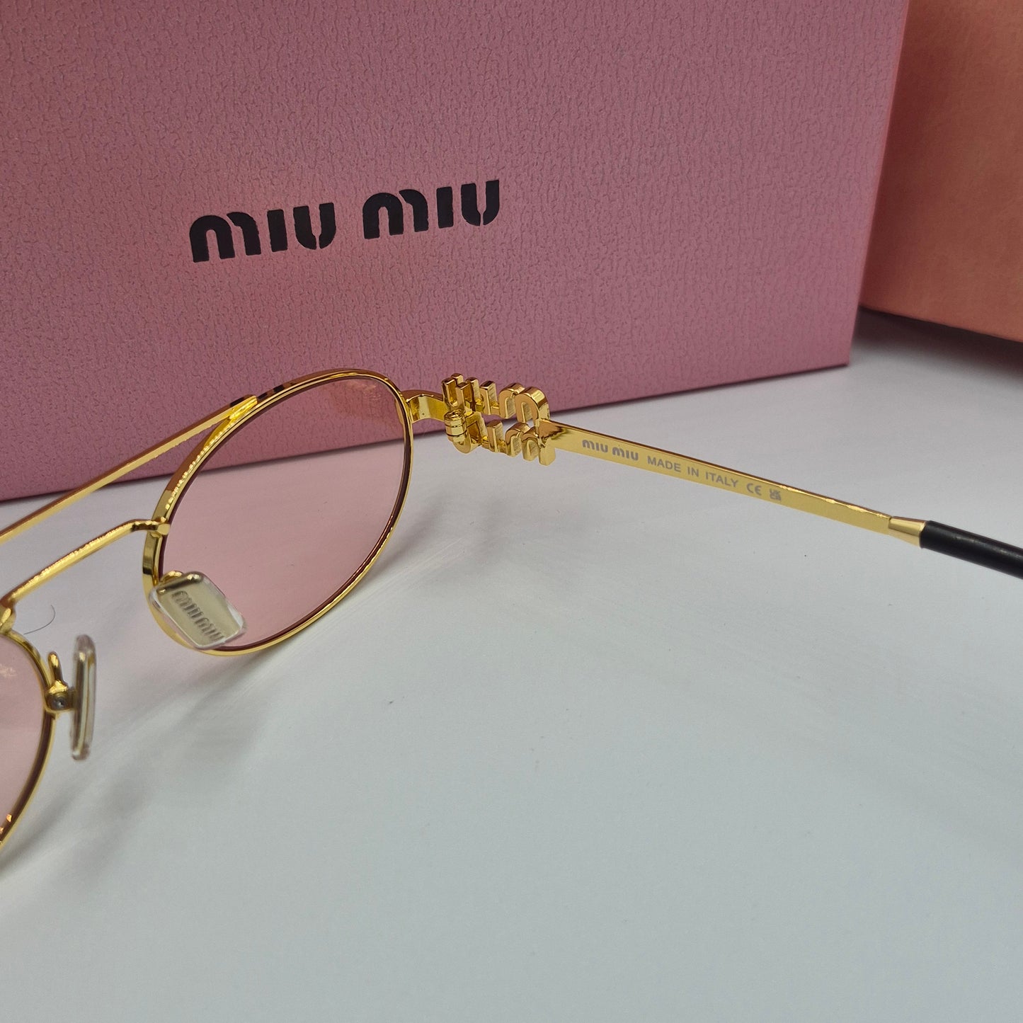 Solaires: MIUMIU SMU54ZS doré rose saumon
