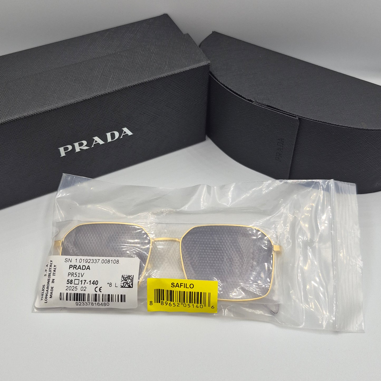 Solaires: PRADA PRA51V doré noir deg
