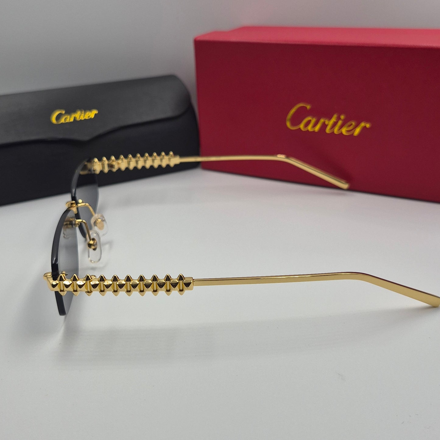 Solaires: CARTIER CLASH CT0544S doré noir