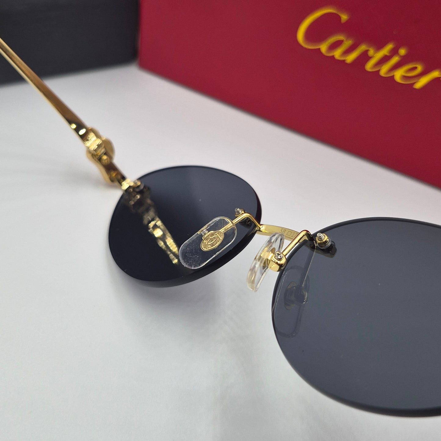 Solaires: CARTIER PANTHERE CT0504S doré noir