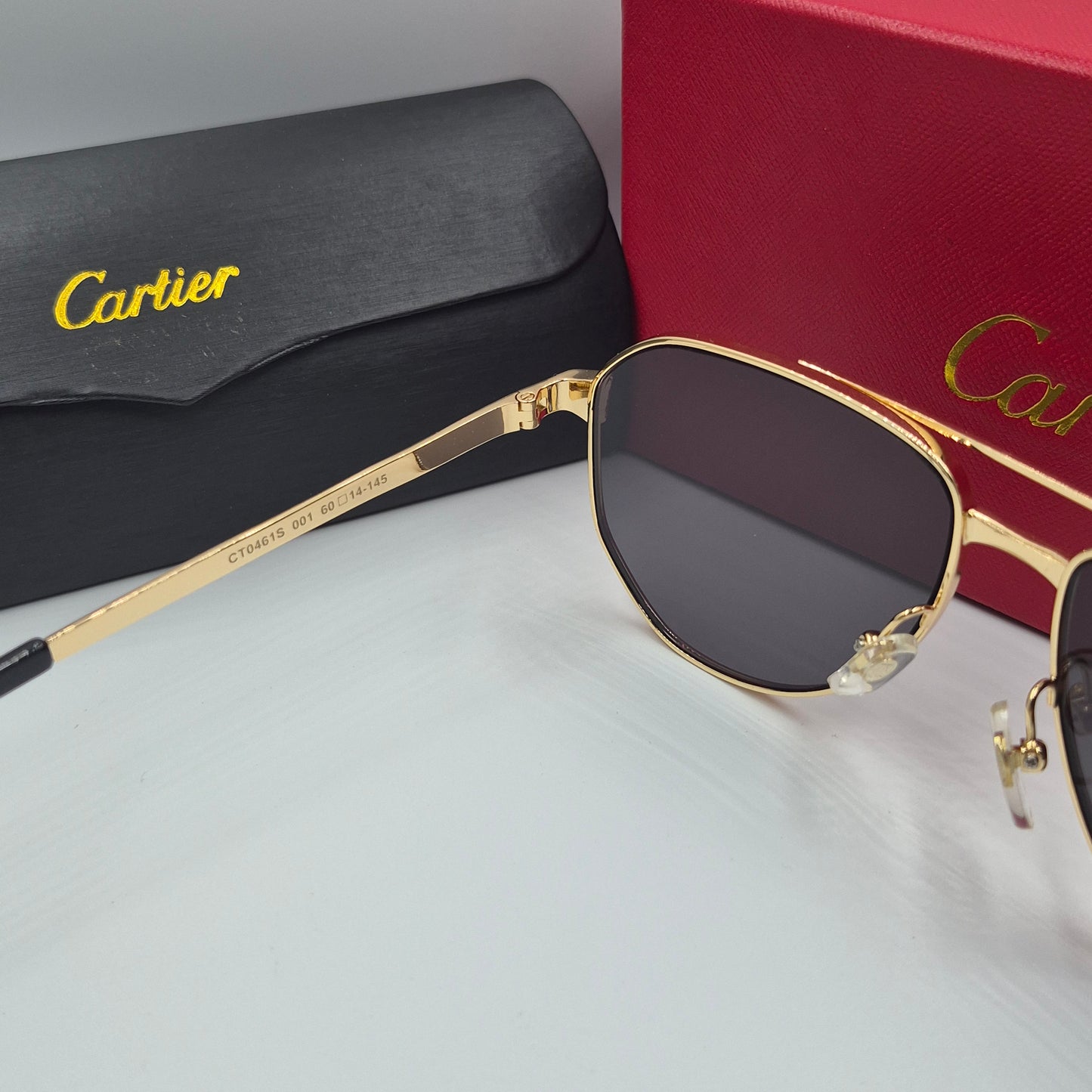 Solaires: CARTIER SANTOS CT0461S doré noir