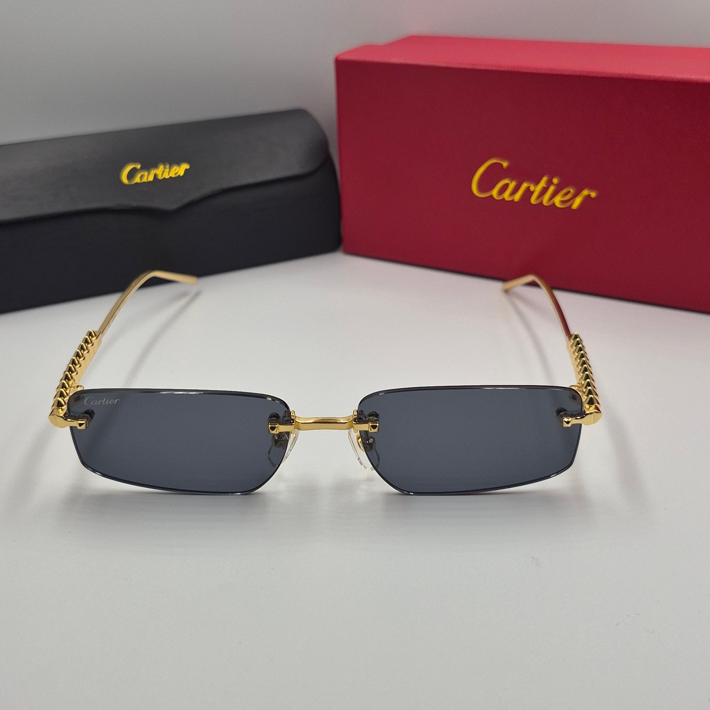 Solaires: CARTIER CLASH CT0544S doré noir