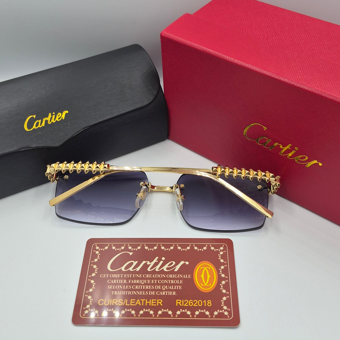 Solaires: CARTIER CLASH CT0545S doré noir neg